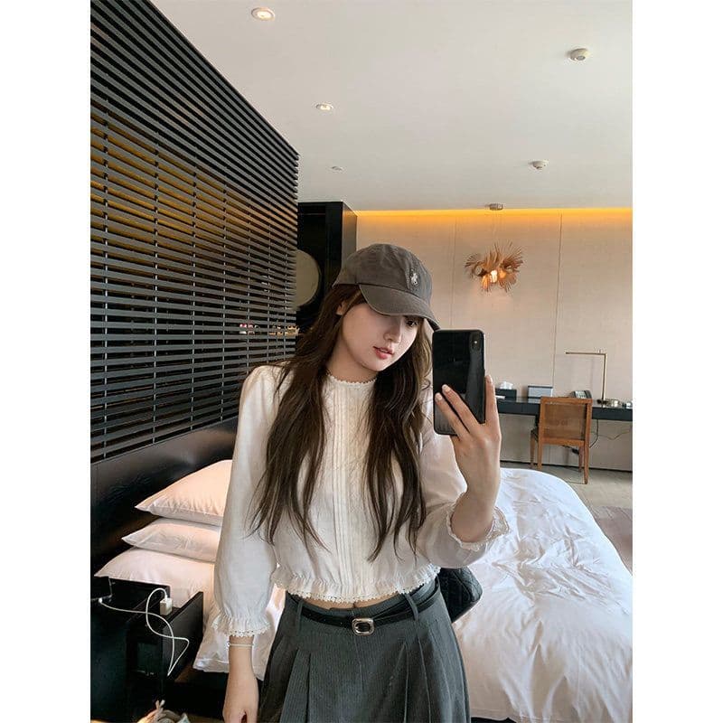 높은 품질 품질 프랑스식 품격 레이스 연령 감소 쇼트 스타일 긴팔 셔츠 맨위 여성 가을 Chic 슬림해 보이는 셔츠 이미지 3
