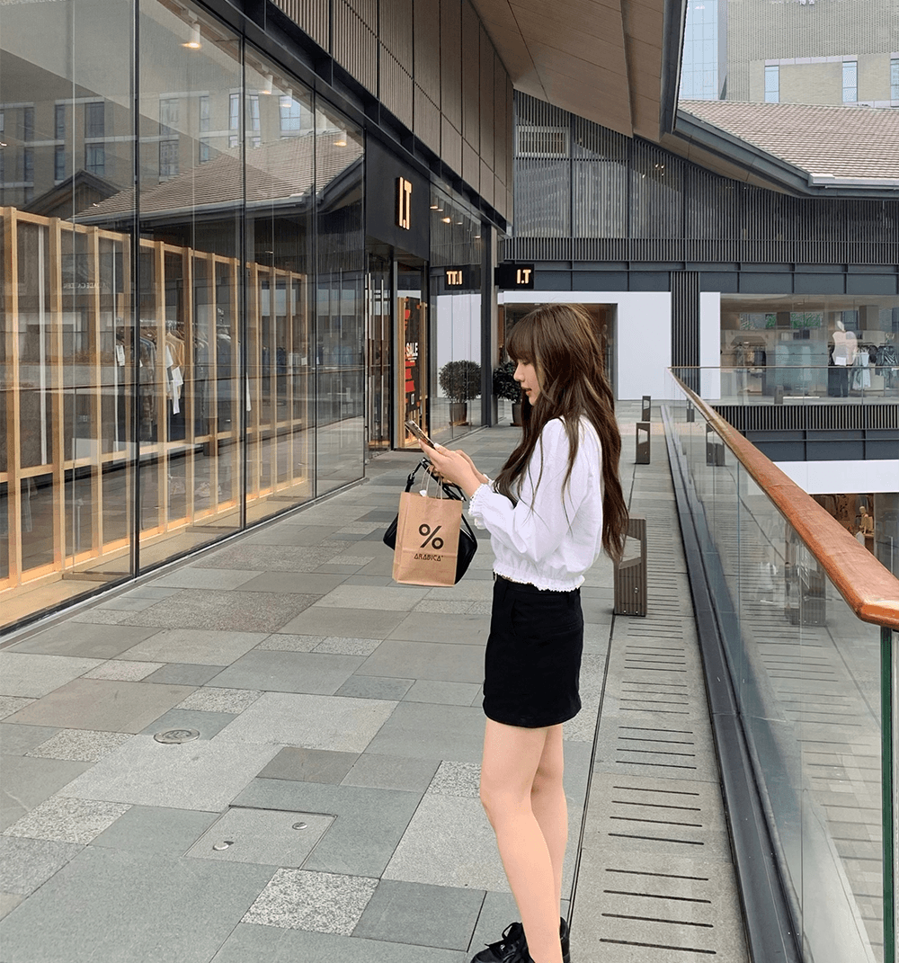 높은 품질 품질 프랑스식 품격 레이스 연령 감소 쇼트 스타일 긴팔 셔츠 맨위 여성 가을 Chic 슬림해 보이는 셔츠 상세 이미지 11