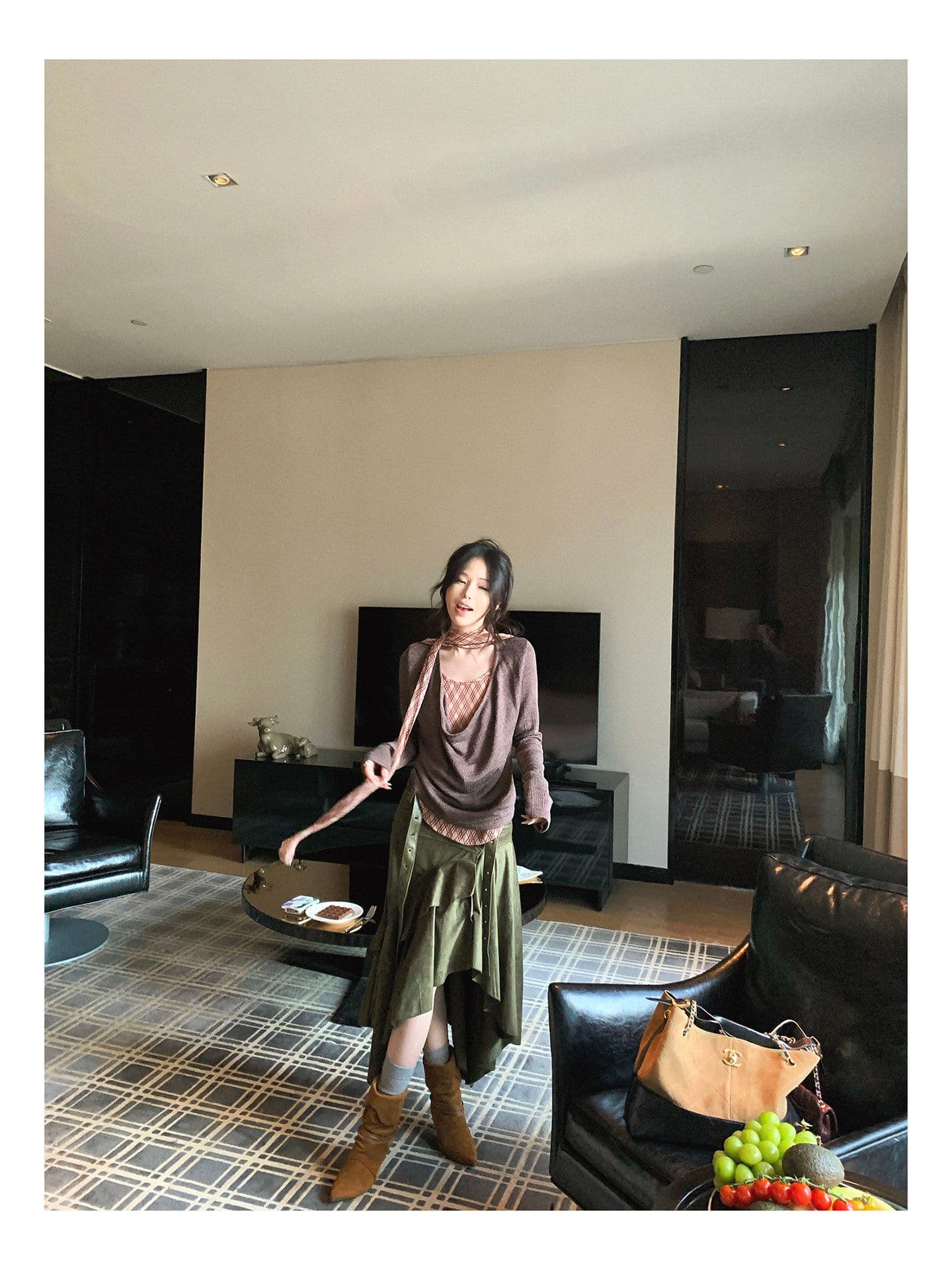 한 부서 패치워크 레이스업 체크무늬 흔들다 칼라 페이크 레이어드 티셔츠 여성 이른 가을 주름 디자인 만나는 맨위 상세 이미지 20