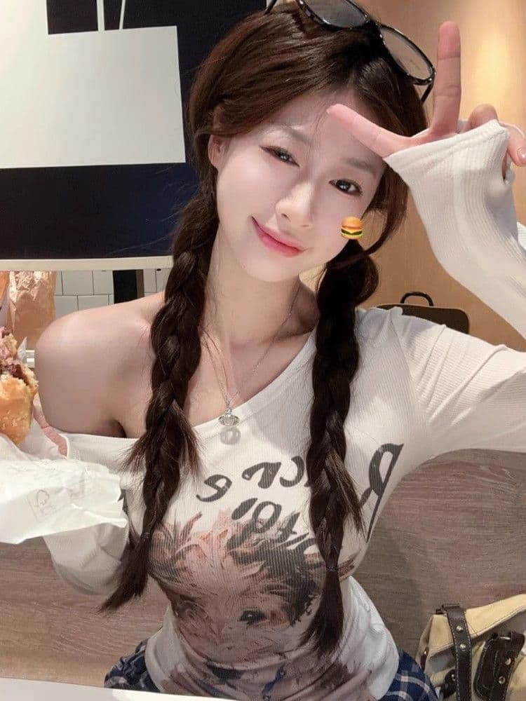 사람들 면 모달 아메리칸 핫걸 유화 개 프린트 긴팔 비스듬한 어깨 티셔츠 몸매 가꾸기 맨위 이미지 3