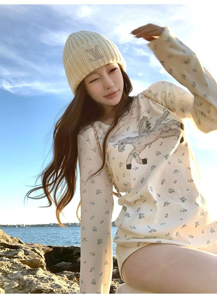 원본 원단 전체 인쇄 작은 꽃무늬 구덩이 기사 질감 센스 캐주얼 라운드 넥 긴팔 티셔츠 여성 조기 가을 만나는 맨위 상세 이미지 3