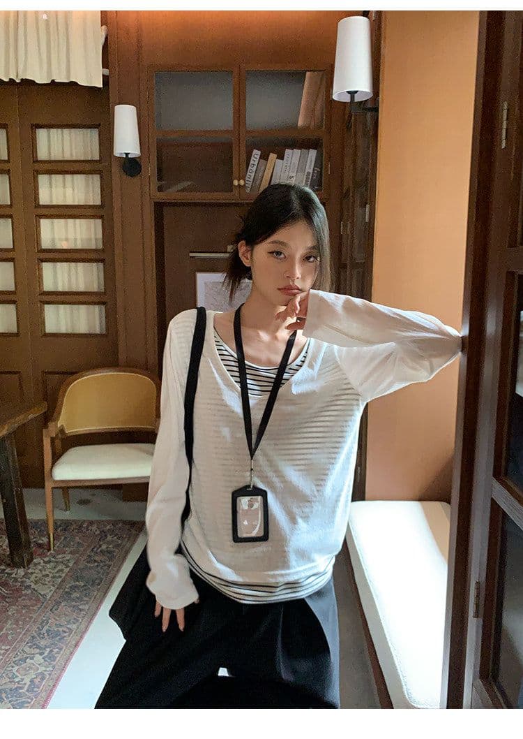 게으른 면 면 원본 스트라이프 화이트 스트라이프 페이크 레이어드 긴팔 티셔츠 여성 루즈핏 느긋한 바람 블라우스 맨위 상세 이미지 2
