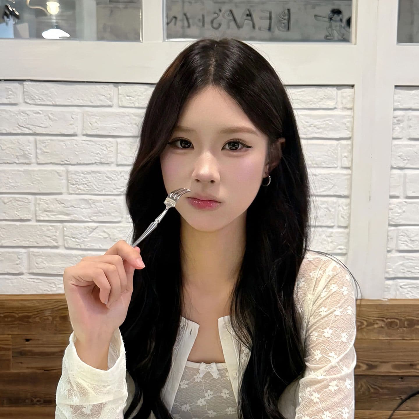 원본 메시 원단 자수 느슨함 센스 슬립 오픈 가디건 두 조각 여성 세트 봄과 가을 맨위 세트 여성 이미지 3