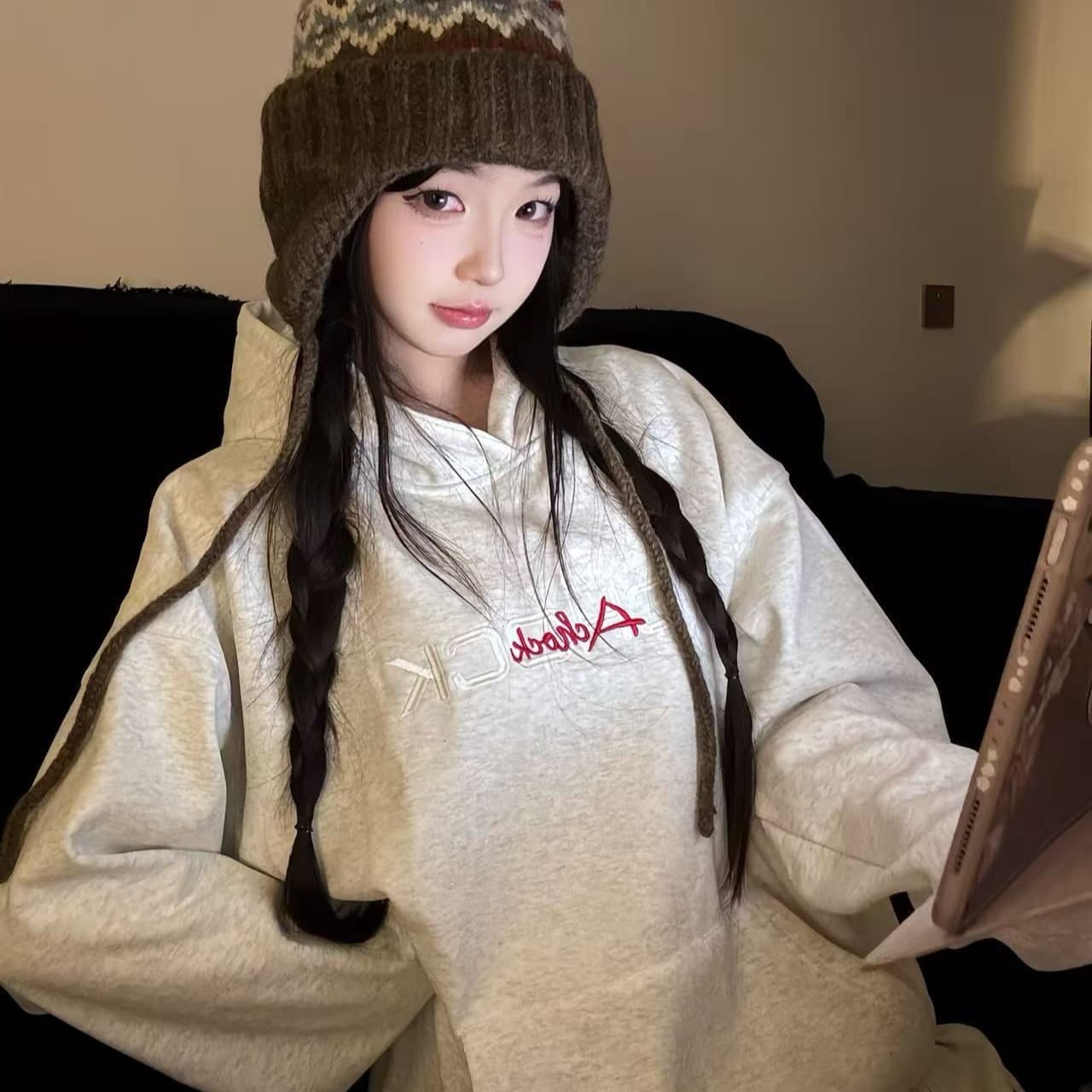 350 그램 좋은 품질 솜씨 원본 압력 라인 전후 자수 순수한 Mianhua 면 복합 후드 티 스웨터 이미지 5