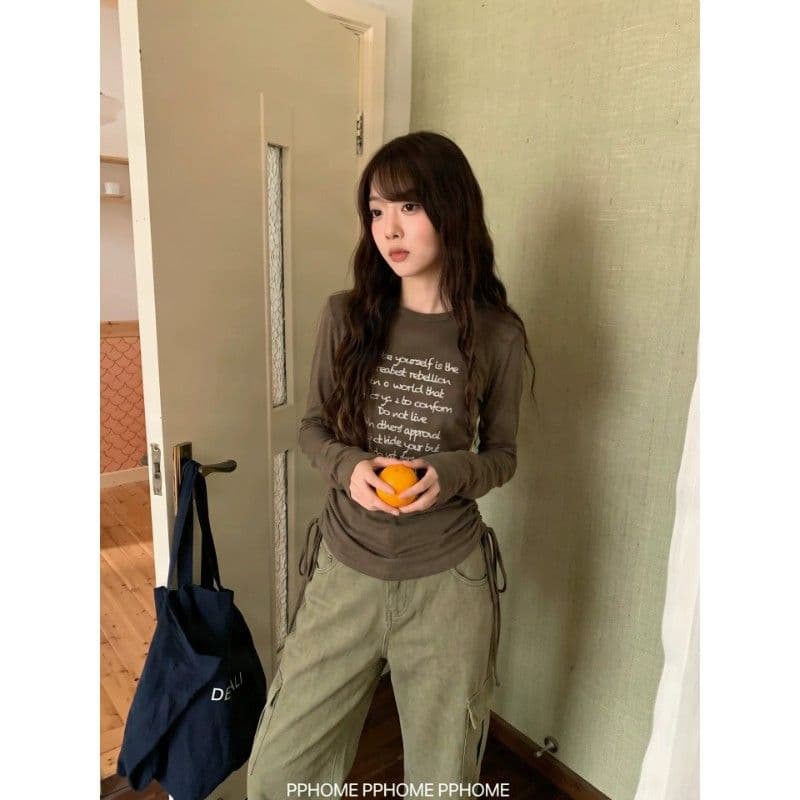 사람들 면 산소 느슨함 디자인 레이스업 펌프 로프 알파벳 프린트 긴팔 티셔츠 허리 수축 슬림해 보이는 맨위 이미지 4