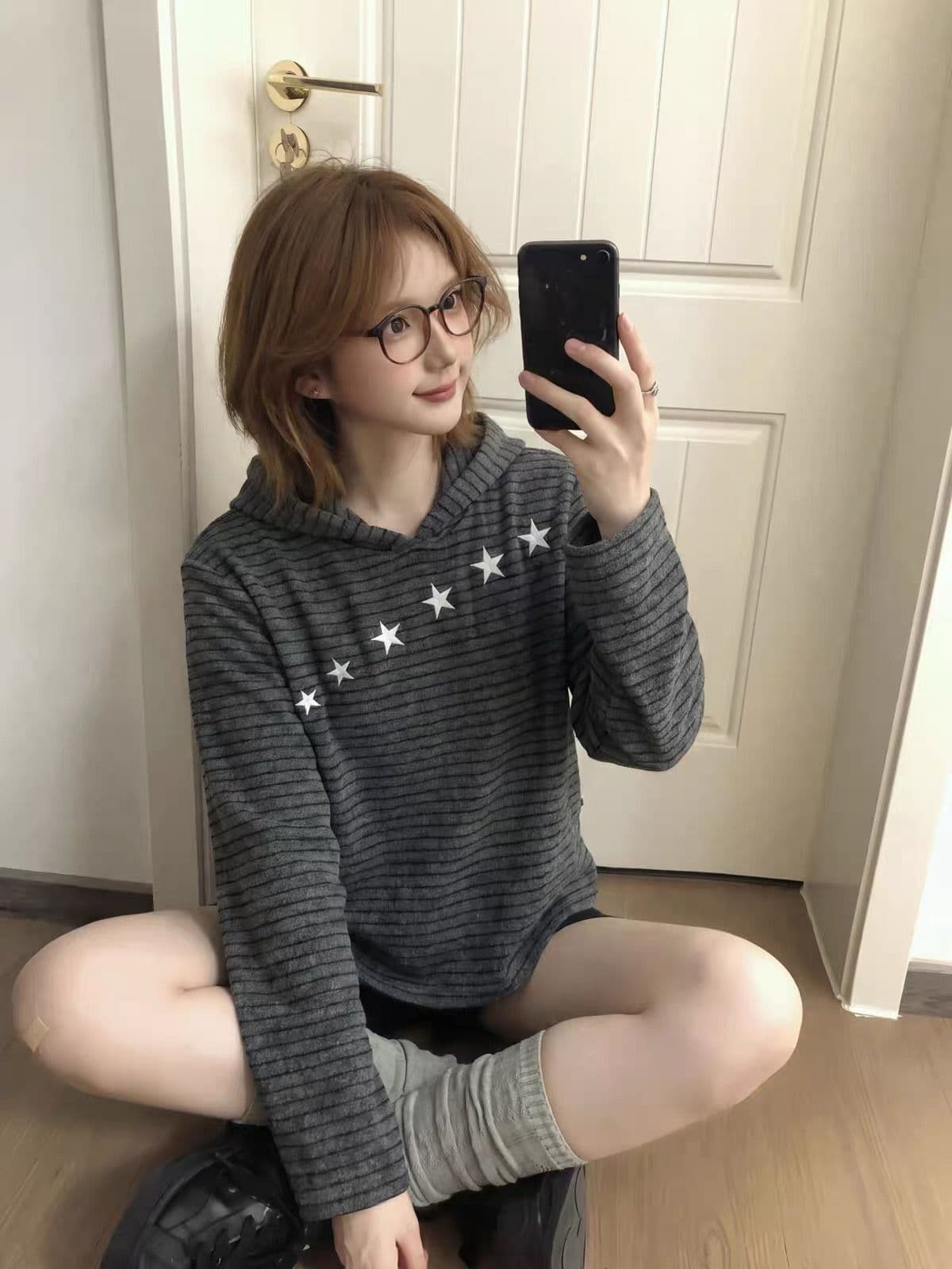 얇은 스타일 원본 자수 광저우 원본 원단 후드 티 스웨터 여성 상세 이미지 3