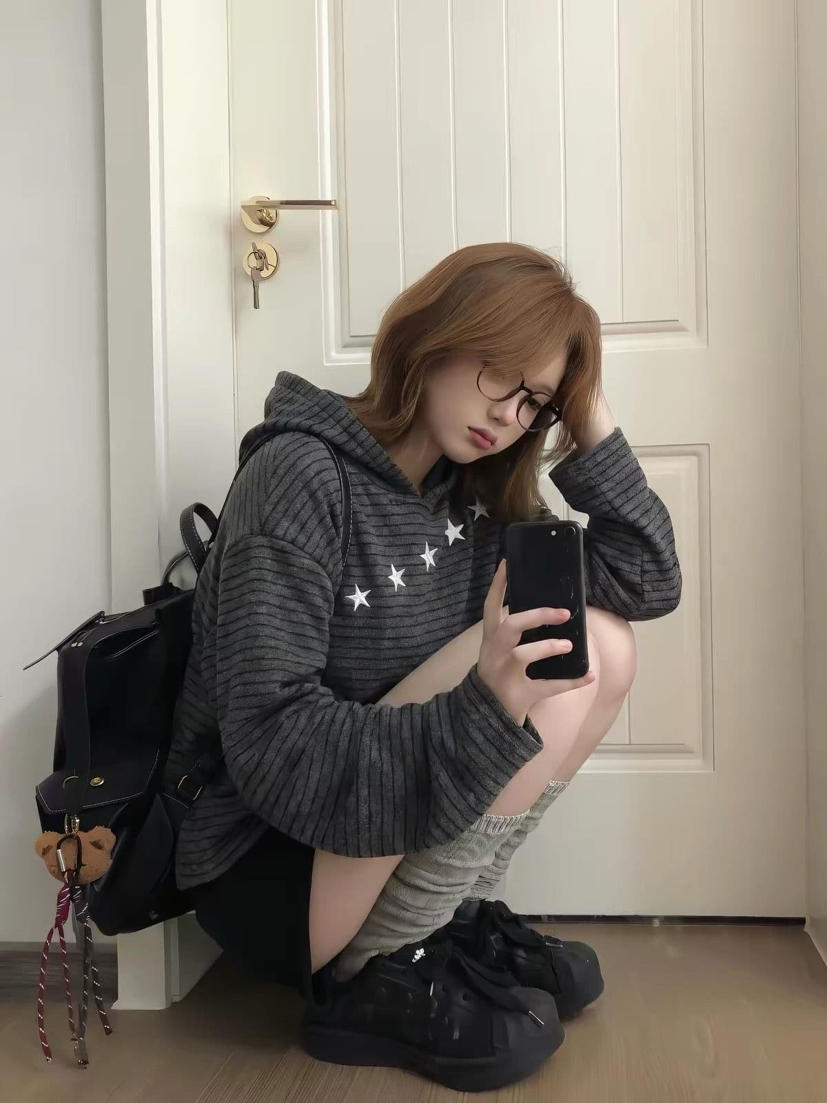 얇은 스타일 원본 자수 광저우 원본 원단 후드 티 스웨터 여성 상세 이미지 6