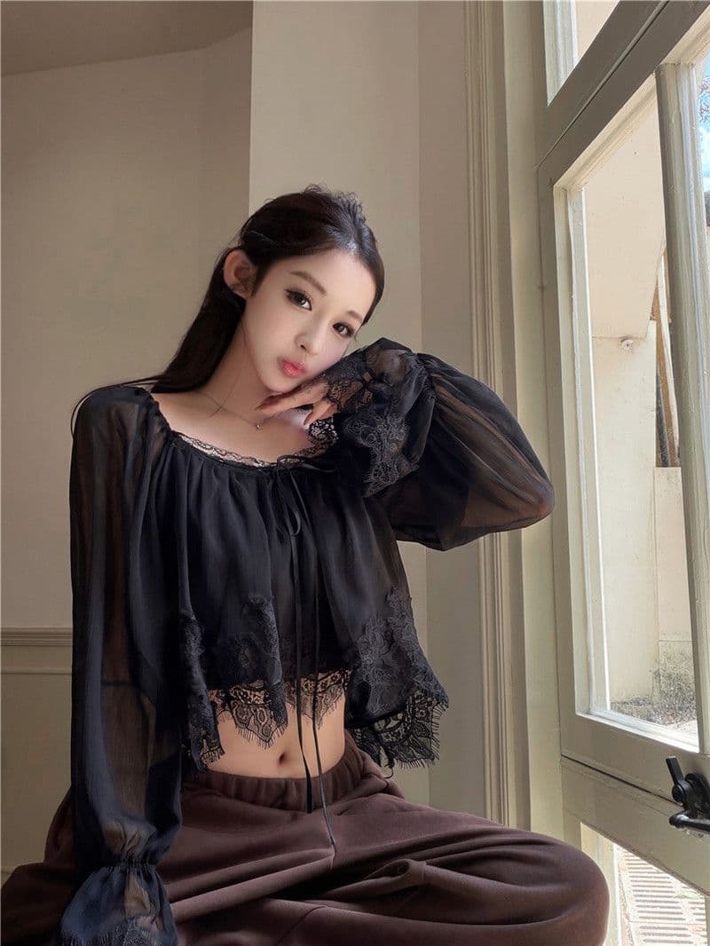 원본 품질 레이스 측면 패치워크 광장 칼라 나팔 긴팔 쉬폰 블라우스 가을 부드러운 쇼트 스타일 인형 셔츠 맨위 상세 이미지 3