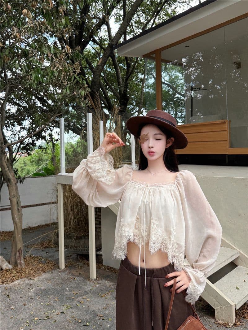 원본 품질 레이스 측면 패치워크 광장 칼라 나팔 긴팔 쉬폰 블라우스 가을 부드러운 쇼트 스타일 인형 셔츠 맨위 상세 이미지 11
