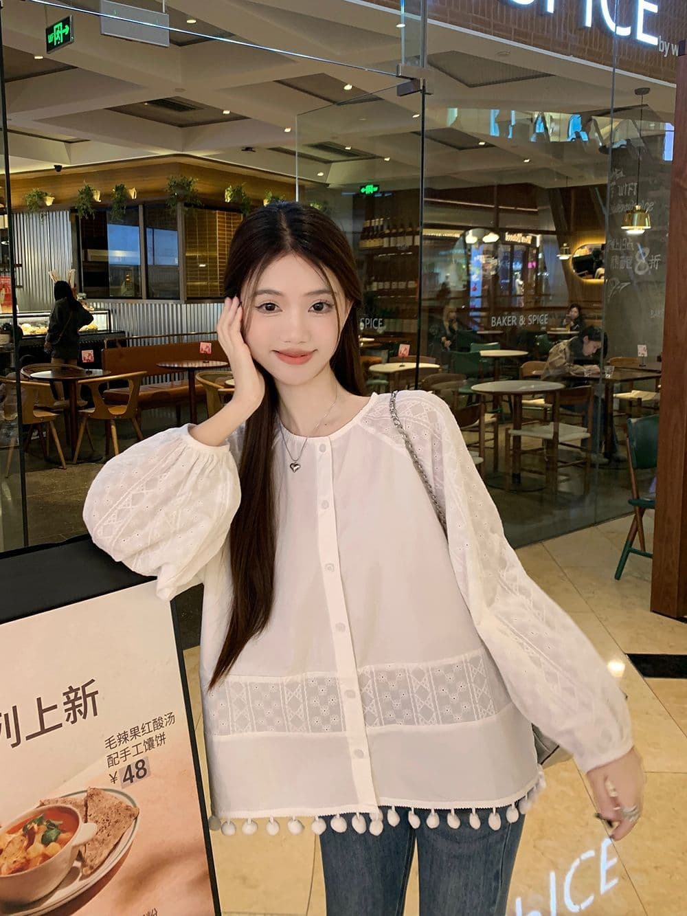 면 달콤함 부드러운 바람 라운드 넥 긴팔 여성 셔츠 가을 디자인 센스 품격 레이스 인형 셔츠 화이트 맨위 이미지 2