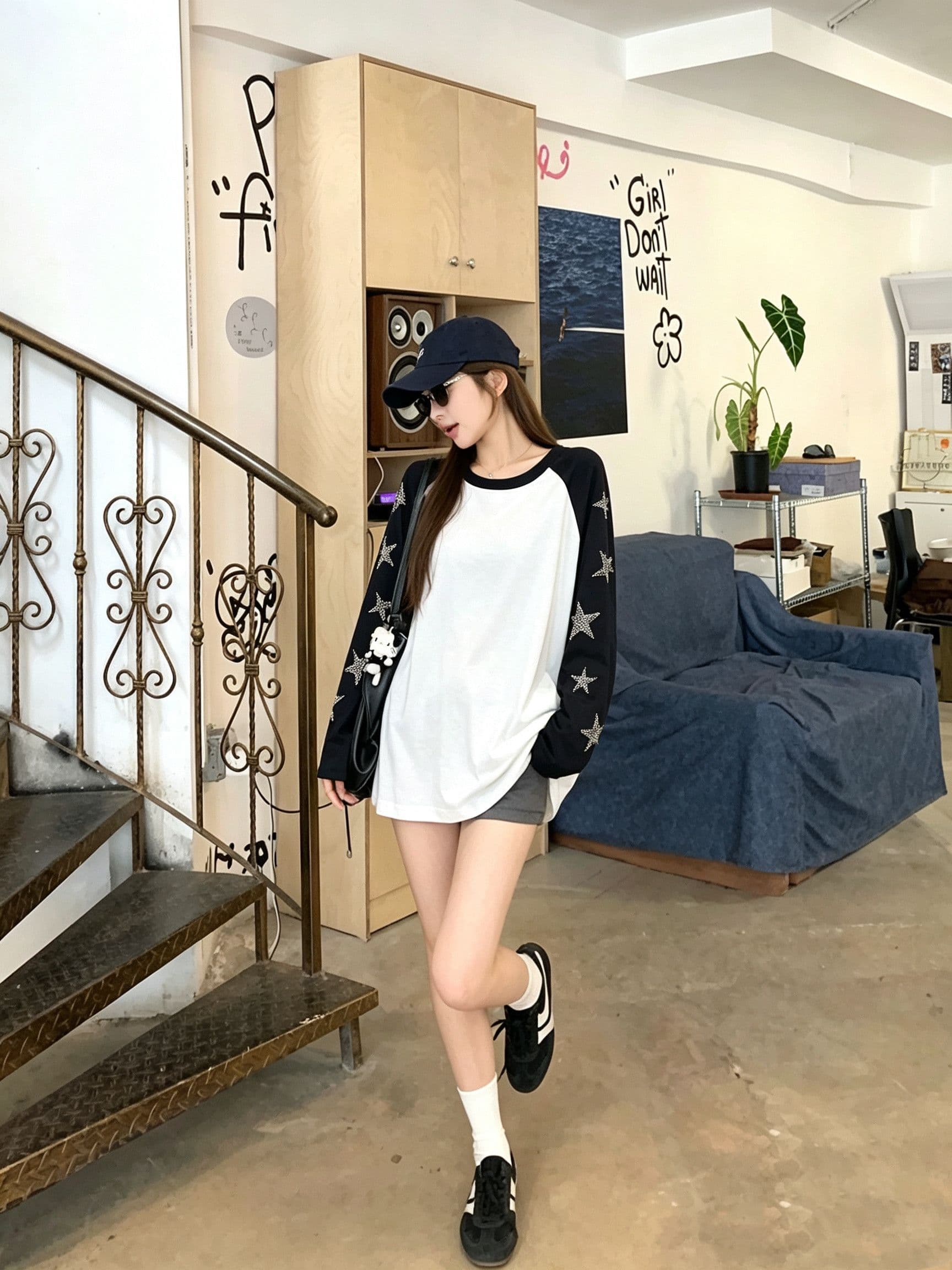 좋은 면 배색 패치워크 별 핫픽스 라운드 넥 긴팔 티셔츠 여성 가을 슬림해 보이는 느긋한 캐주얼 중간 길이 맨위 상세 이미지 8