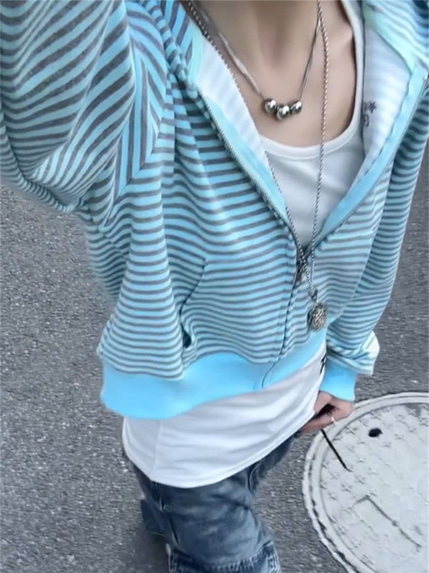 후아 면 복합 가을 루즈핏 재킷 한 부서 박하 블루 스트라이프 후드 지퍼 오픈 가디건 후드티 여성 상세 이미지 3