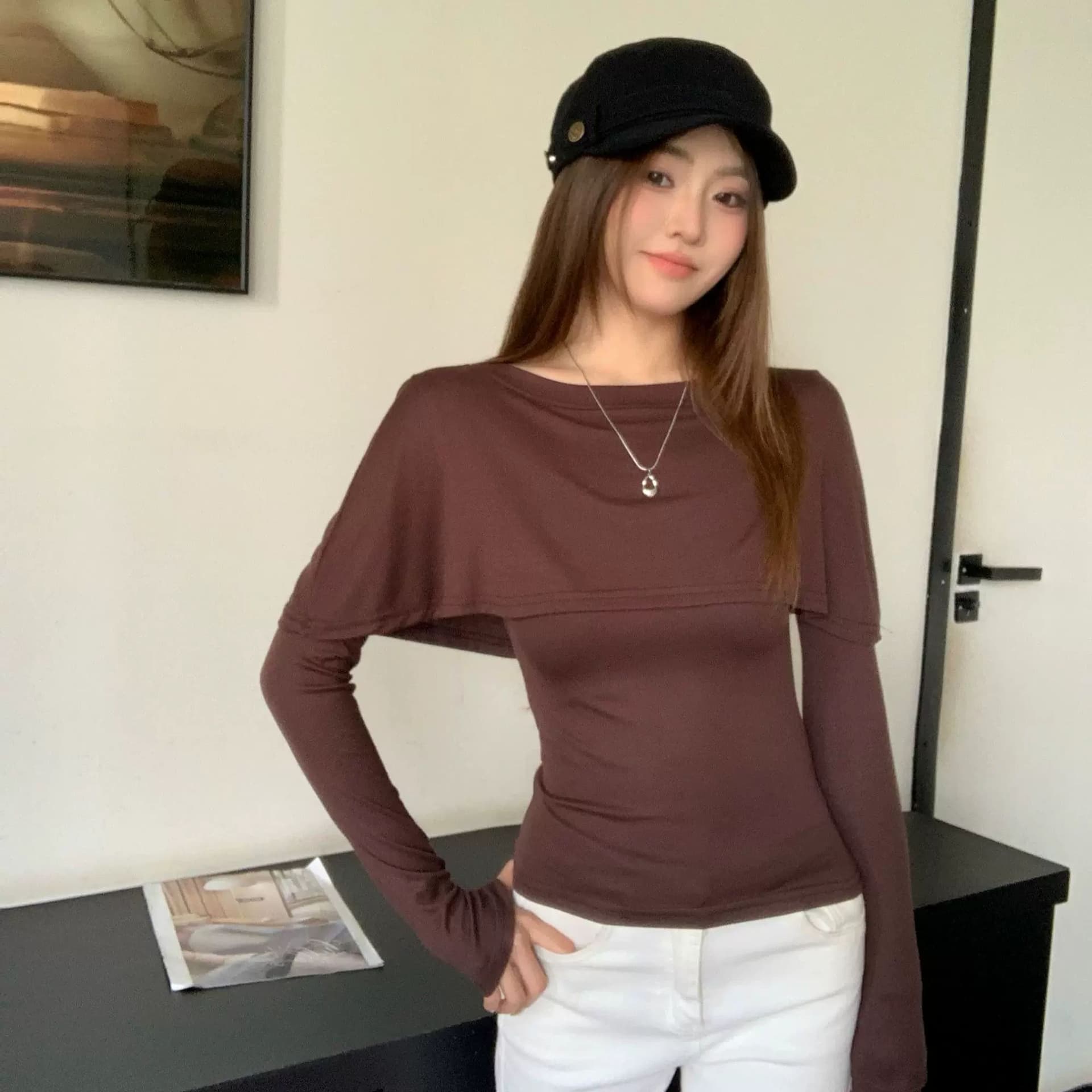 사람들 면 한 부서 표지 고기 망토 페이크 레이어드 라운드 넥 긴팔 여성 조기 가을 디자인 센스 슬림해 보이는 기본 셔츠 맨위 이미지 3