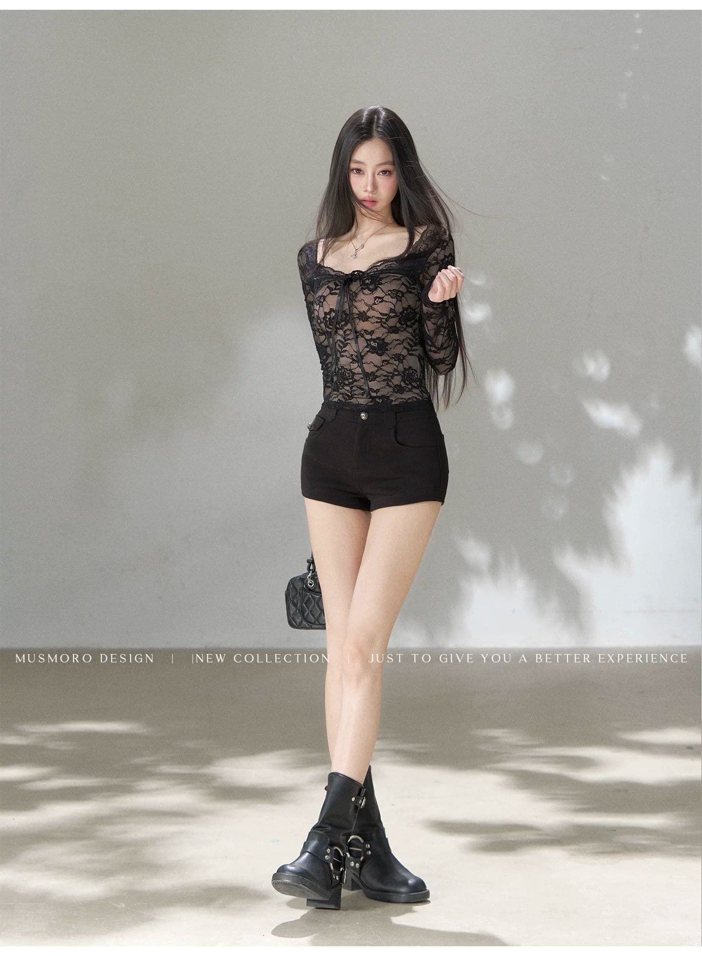 fuunj 3 차원 장미 자카드 새싹 실크 한 단어 플랫 V넥 패치워크 피부 색조 안감 나만의 것을 가져와 라. 가슴 패드 레이스 셔츠 상세 이미지 19