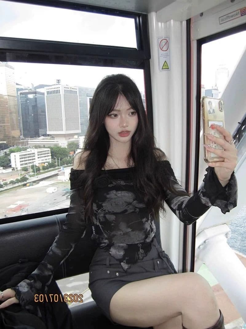 달콤한 차가운 핫걸 오프숄더 프린트 티셔츠 여성 봄 가을 몸매 가꾸기 쇼트 스타일 긴팔 망사 행침 목 맨위 상세 이미지 8