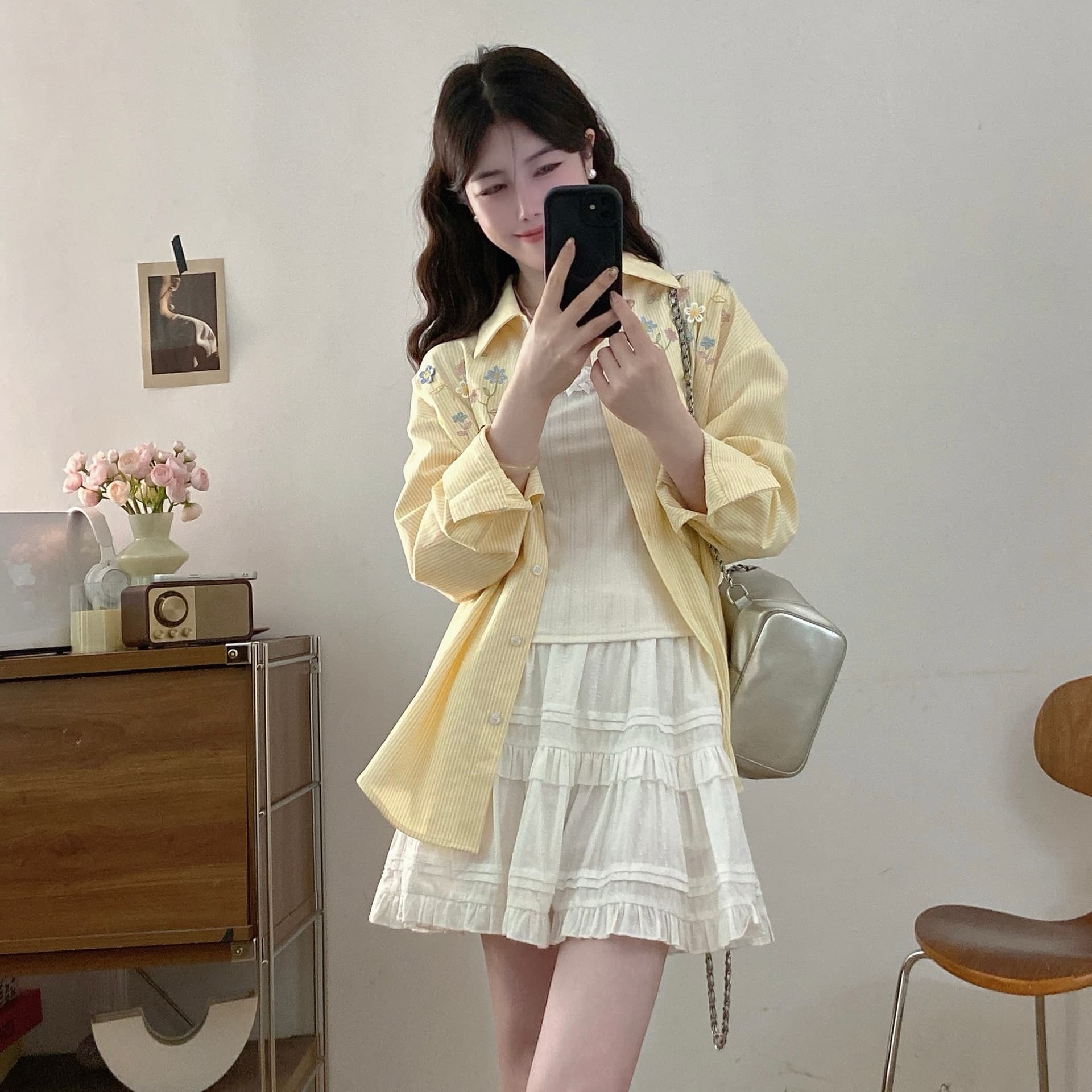 실사 새로운 몸매 가꾸기 슬림해 보이는 캐미솔 스트라이프 자수 긴팔 셔츠 패션 반신 스커트 빅 사이즈 세트 이미지 5