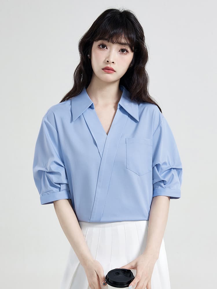 실사 2026 새로운 화이트 디자인 센스 V넥 여성 셔츠 여름 면접 착용 가져 가라. 반팔 맨위 작은 키 셔츠 이미지 2