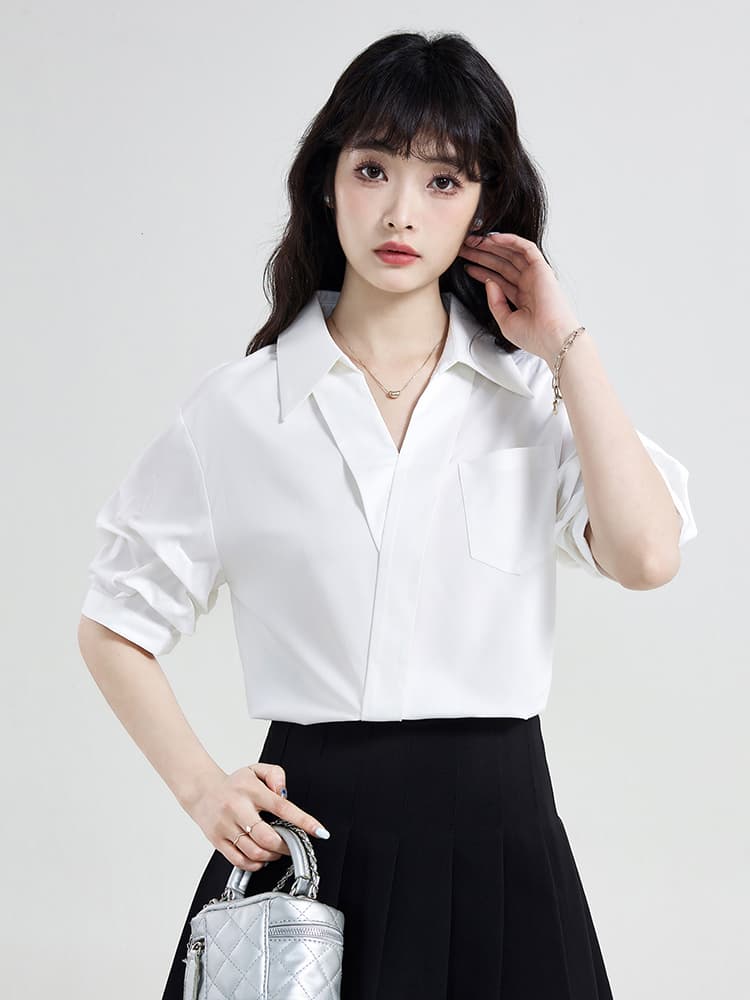 실사 2026 새로운 화이트 디자인 센스 V넥 여성 셔츠 여름 면접 착용 가져 가라. 반팔 맨위 작은 키 셔츠 이미지 3