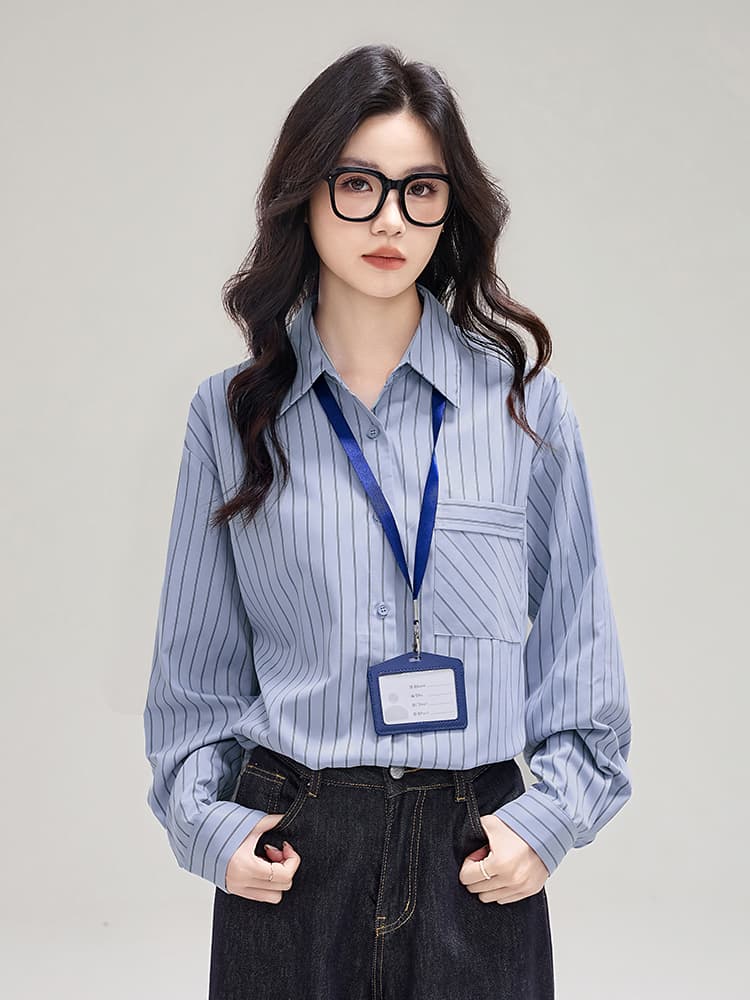 실사 플러시 센스 스트라이프 막대기 가방 셔츠 봄 새로운 디자인 센스 루즈핏 캐주얼 긴팔 셔츠 이미지 2