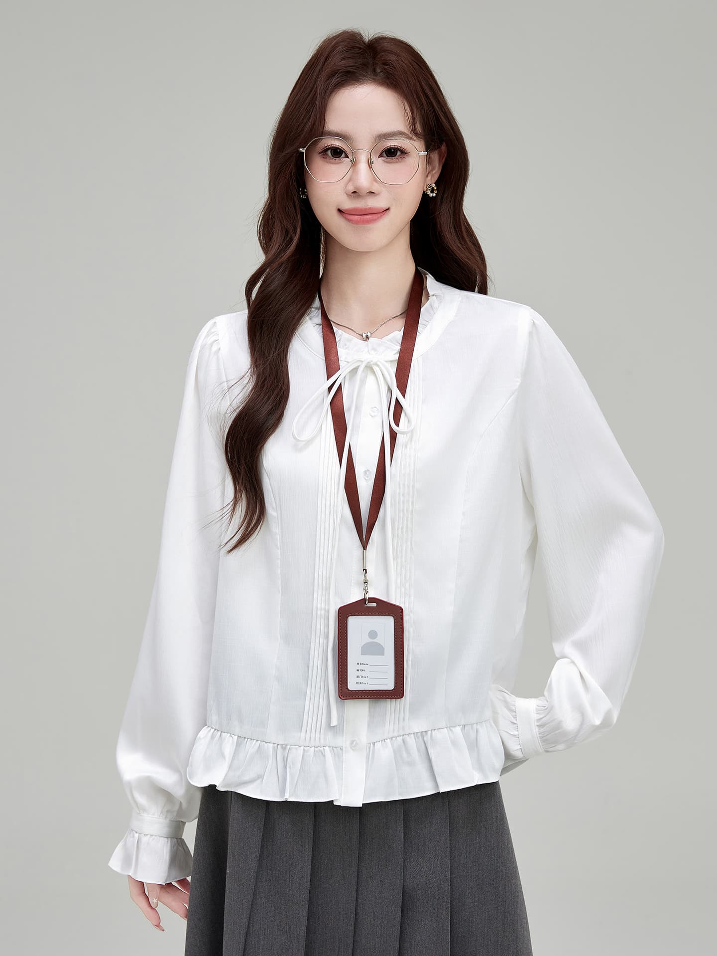 실사 지방 mm 빅 사이즈 어둠 곡물 질감 프릴 디자인 센스 긴팔 화이트 셔츠 슬림해 보이는 맨위 이미지 2