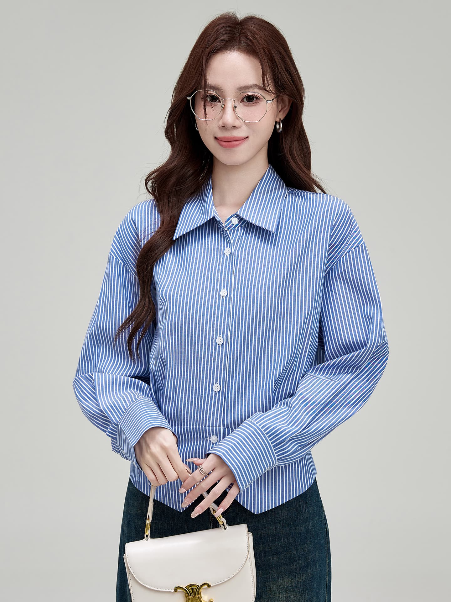 실사 프랑스식 스트라이프 셔츠 여성 허리 수축 2026 새로운 봄 가을 경력 출퇴근 셔츠 트임 맨위 이미지 4