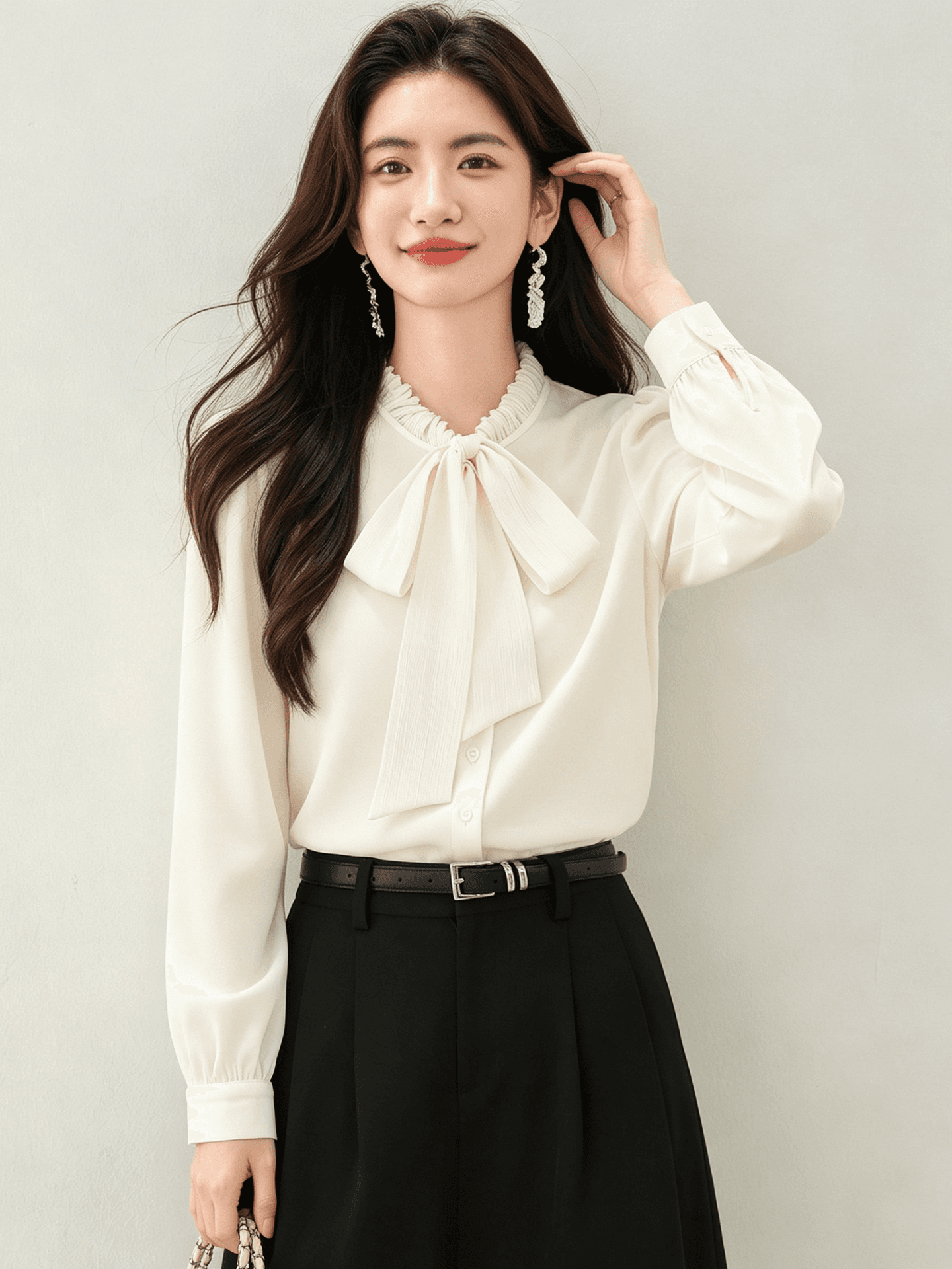실사 2026 가을 새로운 한국 스타일 다용도 나비 매듭 긴팔 새틴 캐주얼 흰 셔츠 여성 셔츠 봄