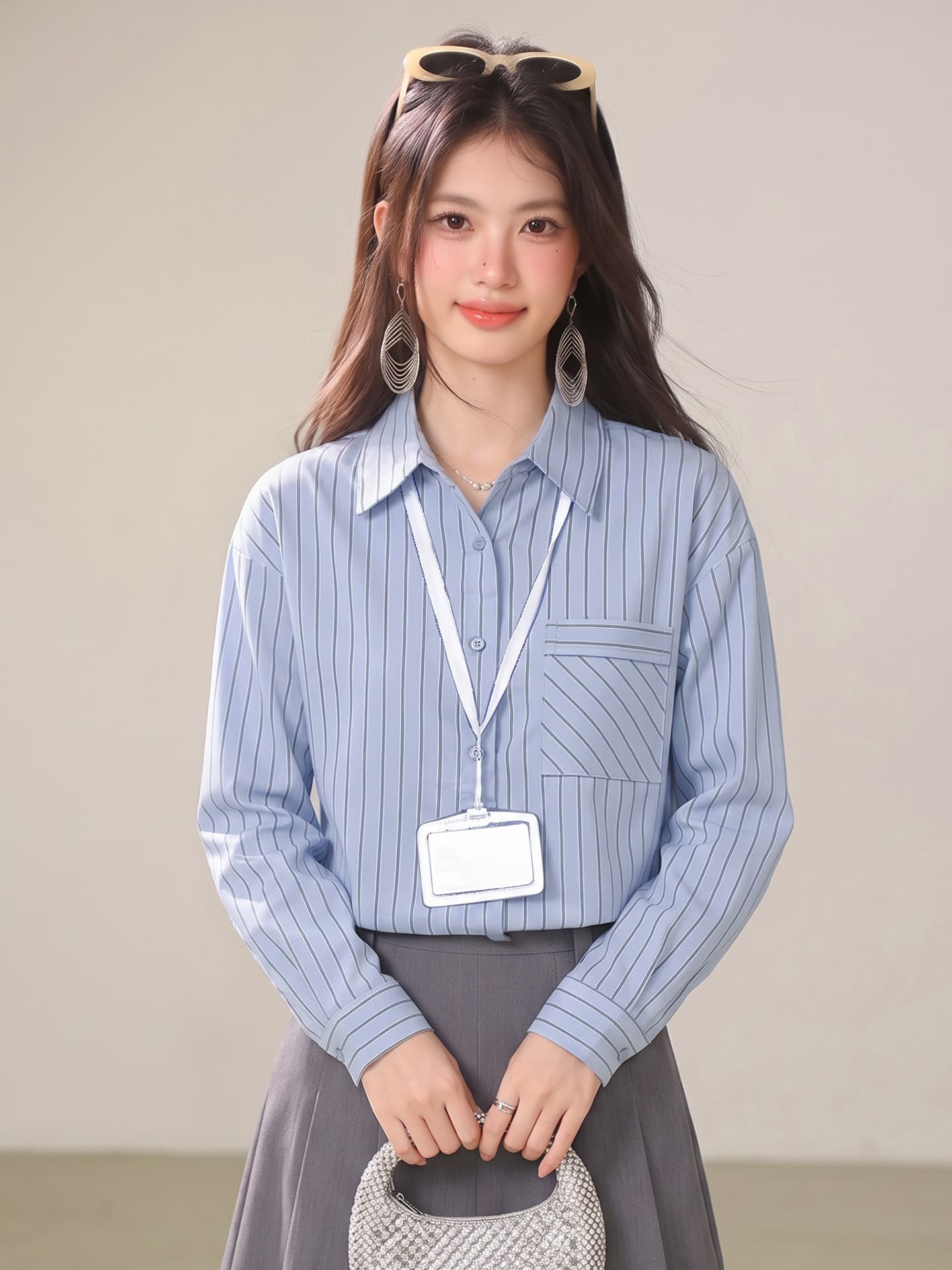 실사 플러시 센스 스트라이프 막대기 가방 셔츠 봄 새로운 디자인 센스 루즈핏 캐주얼 긴팔 셔츠 이미지 2