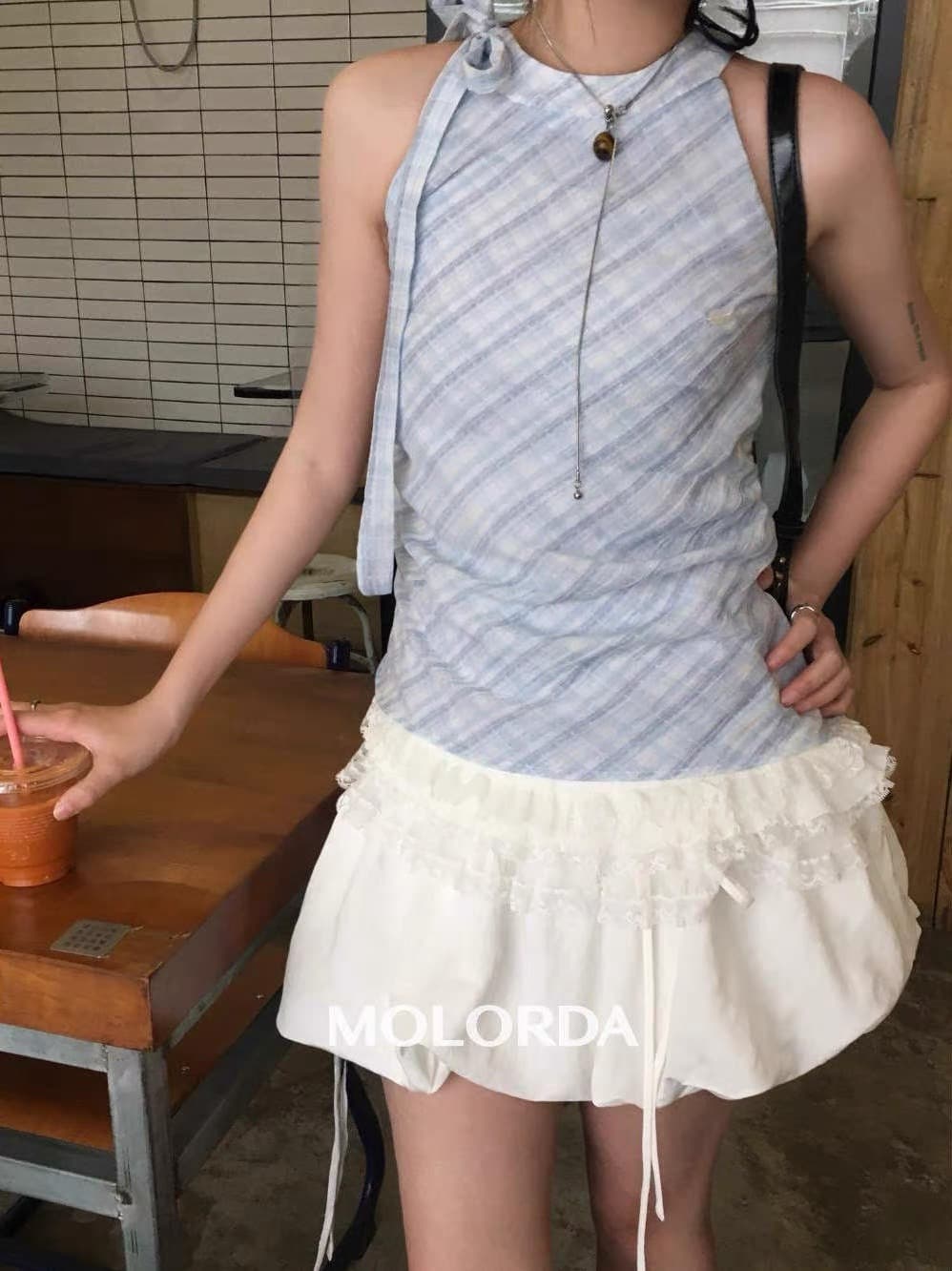 파란색 체크무늬 페이크 레이어드 맨위 여성 상세 이미지 8
