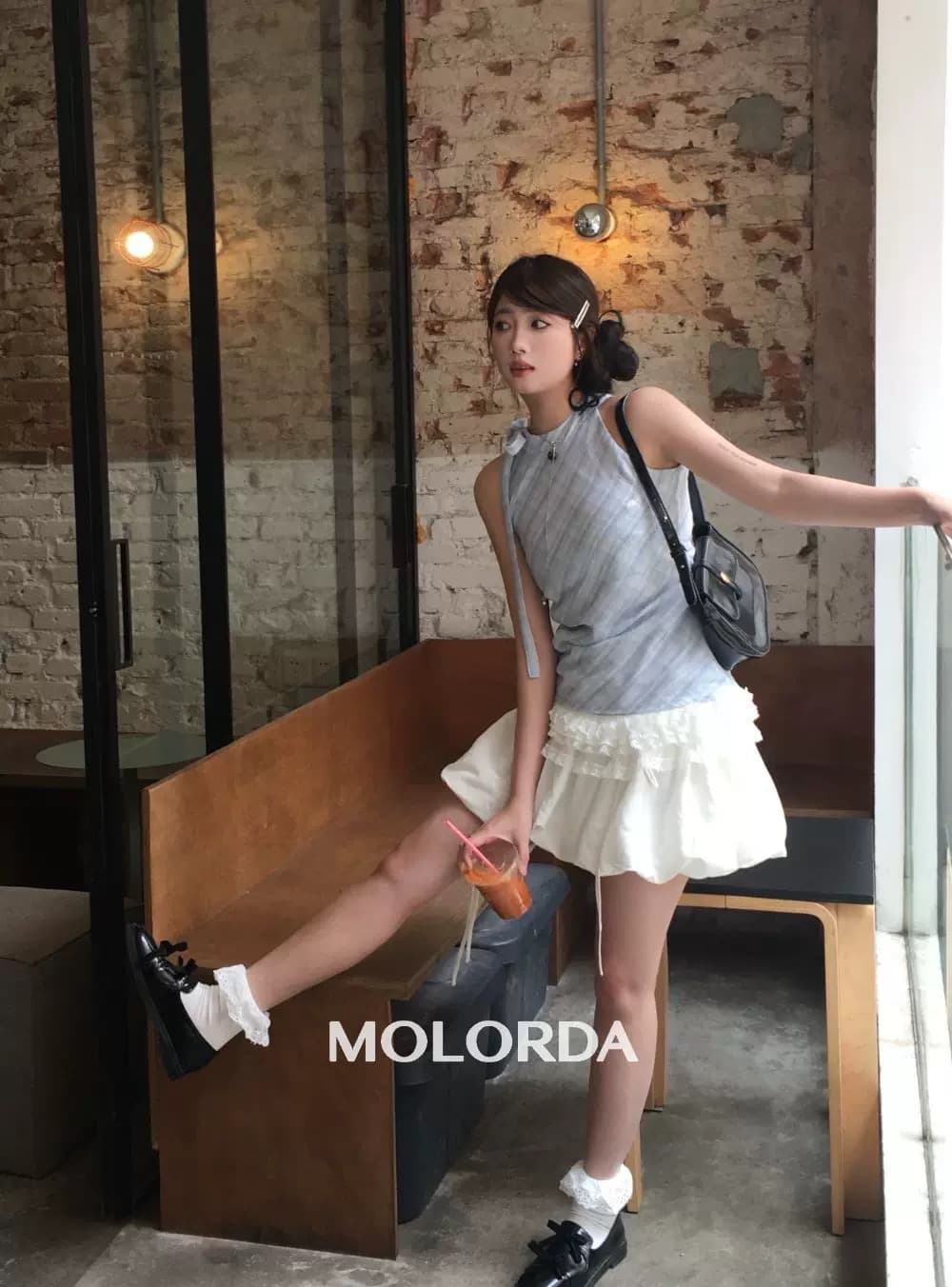파란색 체크무늬 페이크 레이어드 맨위 여성 상세 이미지 9