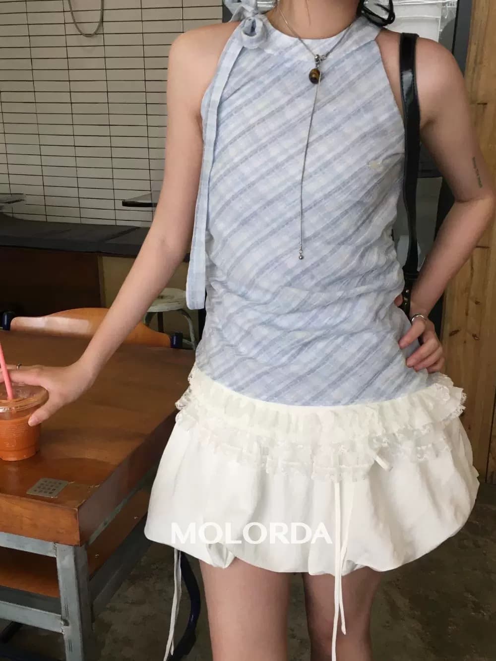 파란색 체크무늬 페이크 레이어드 맨위 여성 상세 이미지 11