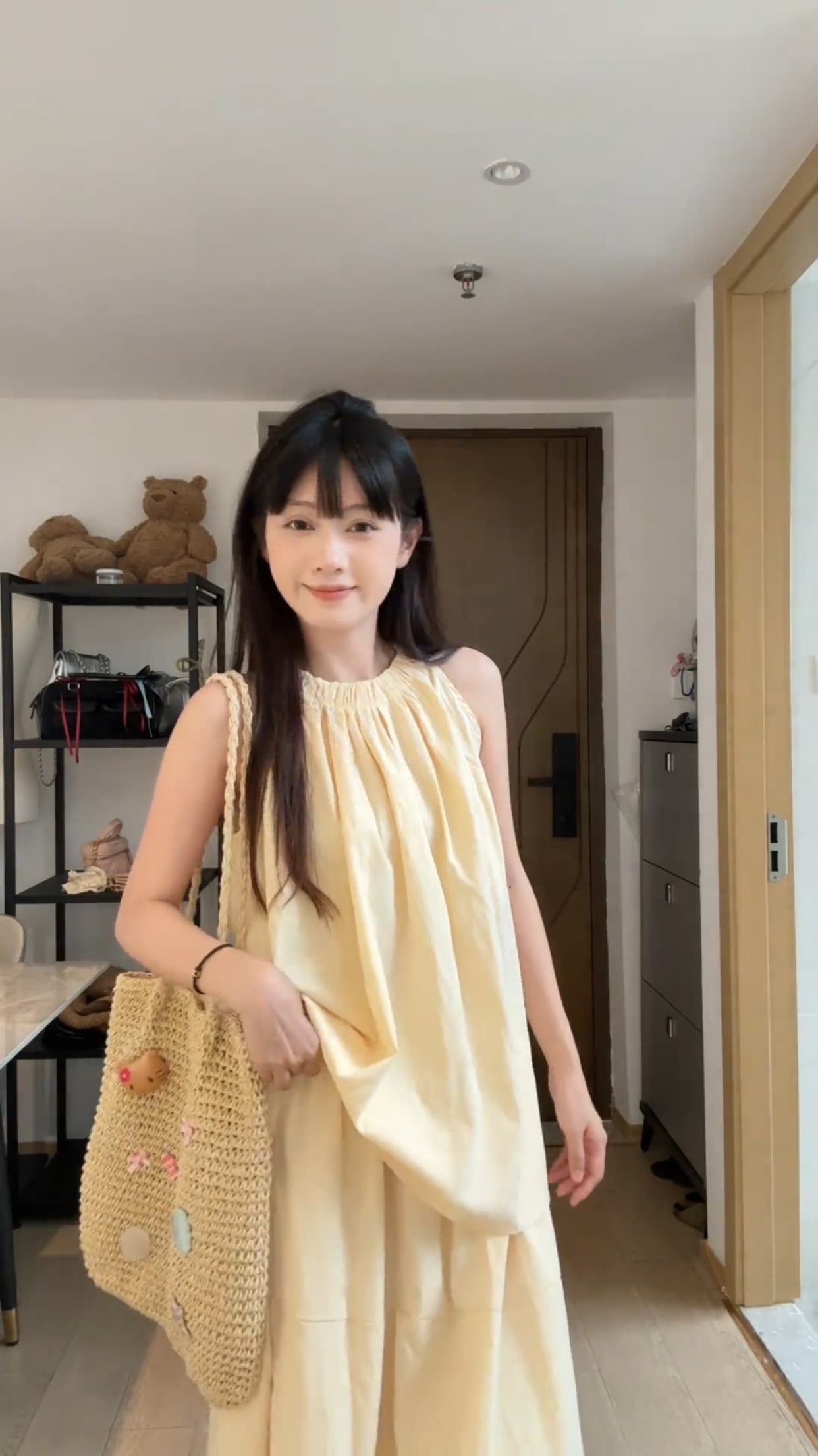 행침 목 조끼 맨위 여성 이미지 5