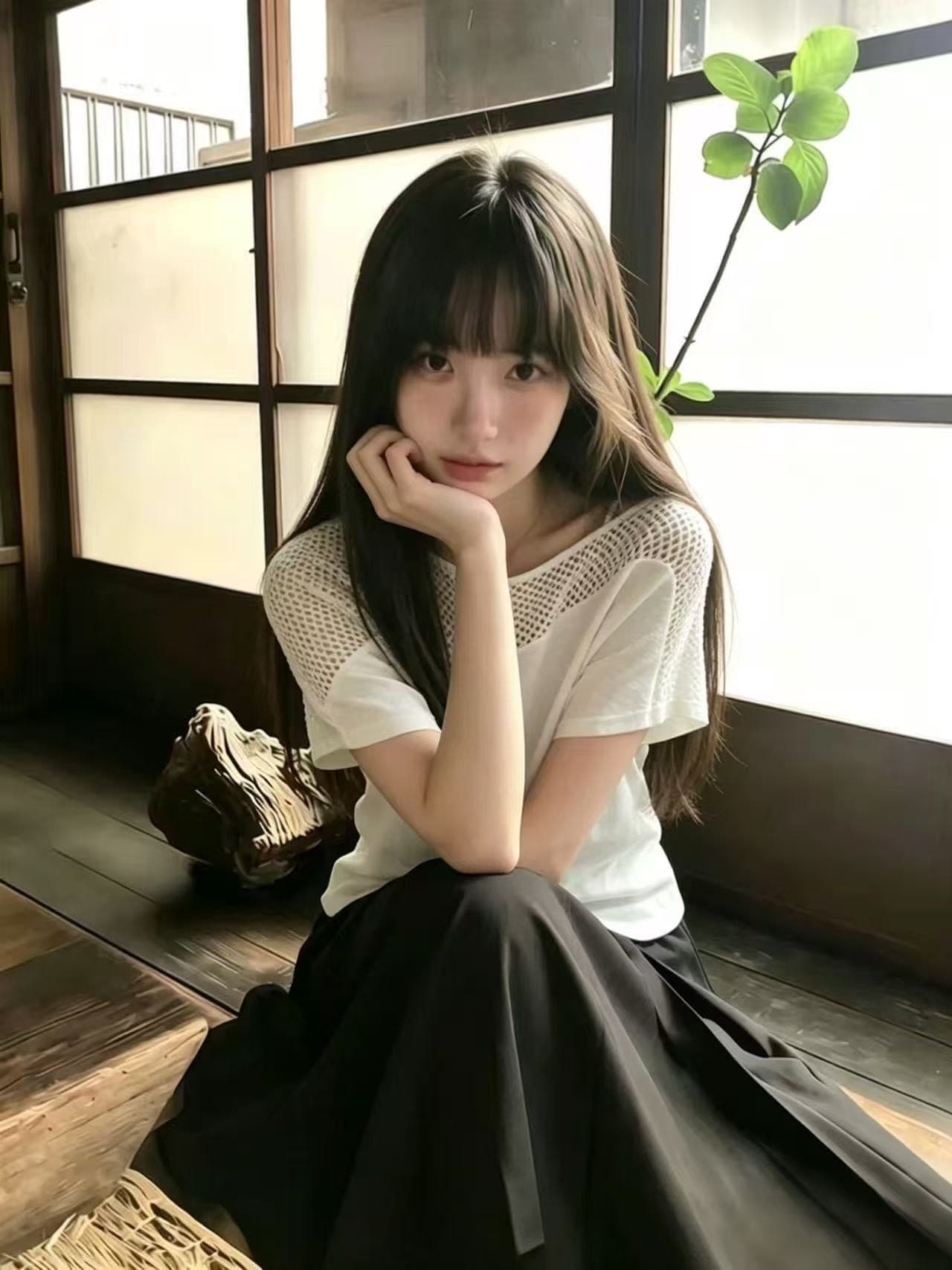 홀로우 아웃 패치워크 비스듬한 어깨 허리 수축 니트 맨위 여성 상세 이미지 2
