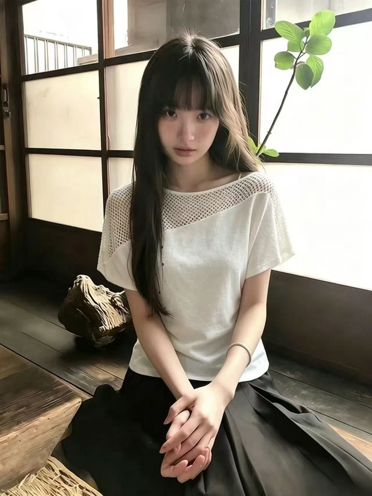 홀로우 아웃 패치워크 비스듬한 어깨 허리 수축 니트 맨위 여성 상세 이미지 4