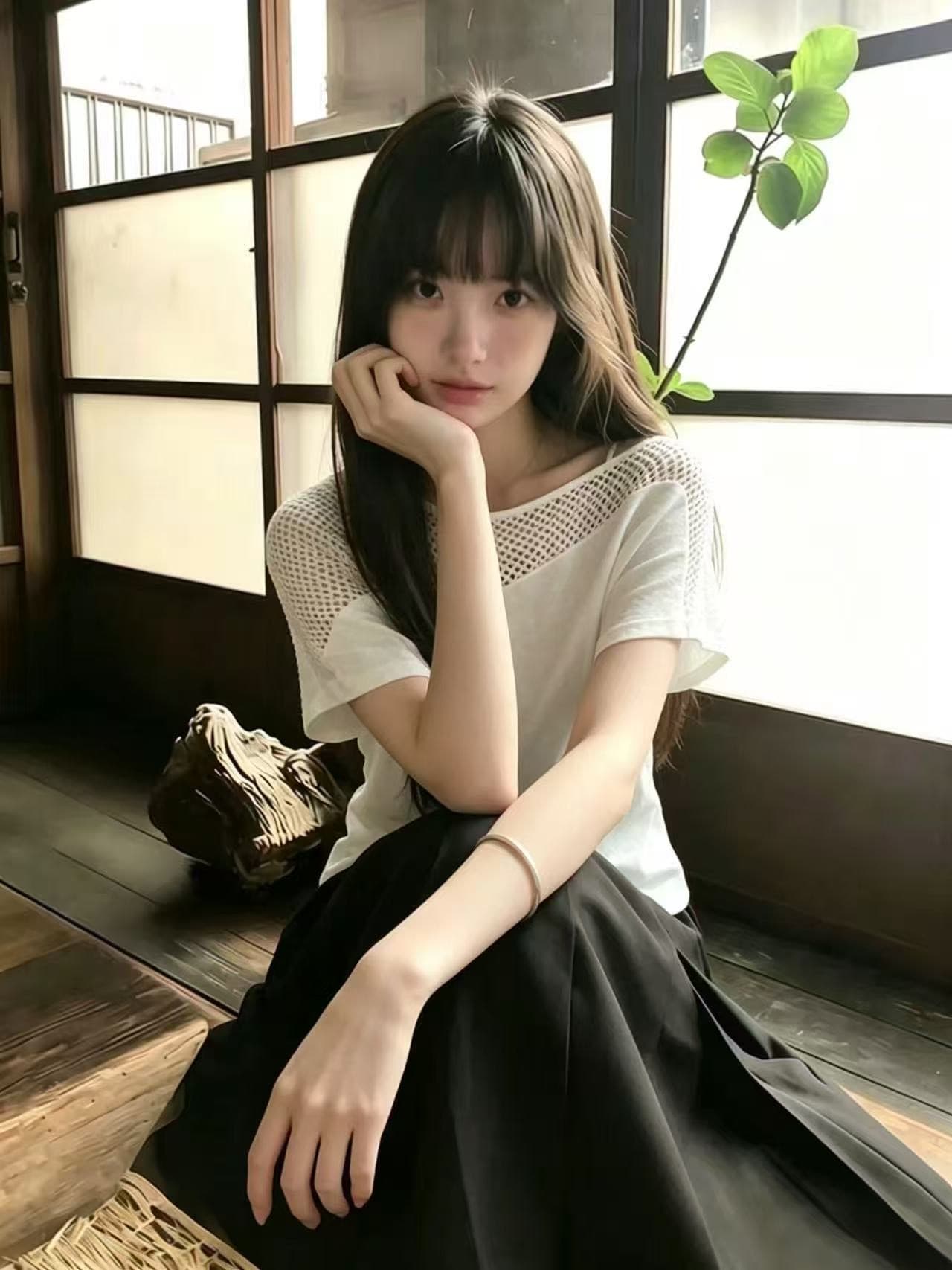 홀로우 아웃 패치워크 비스듬한 어깨 허리 수축 니트 맨위 여성 상세 이미지 5