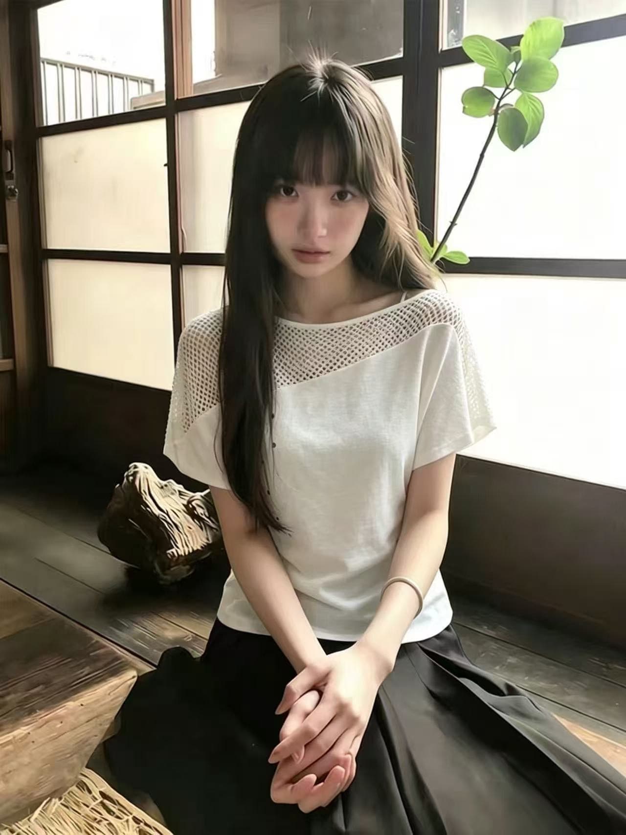 홀로우 아웃 패치워크 비스듬한 어깨 허리 수축 니트 맨위 여성 상세 이미지 8