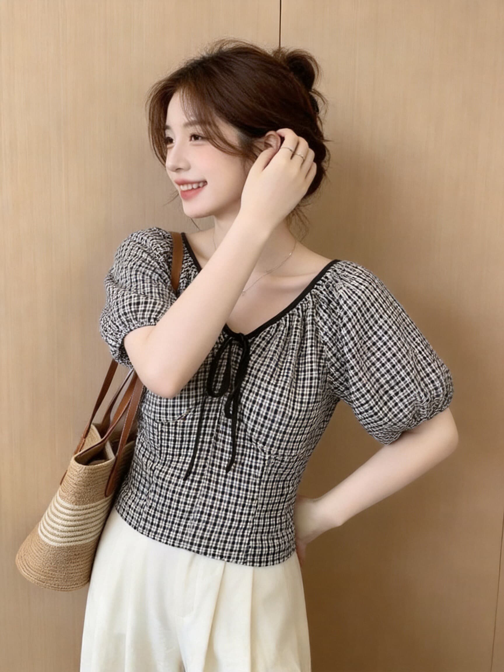 체크무늬 측면 지퍼 쇼트 스타일 셔츠 맨위 여성 이미지 4