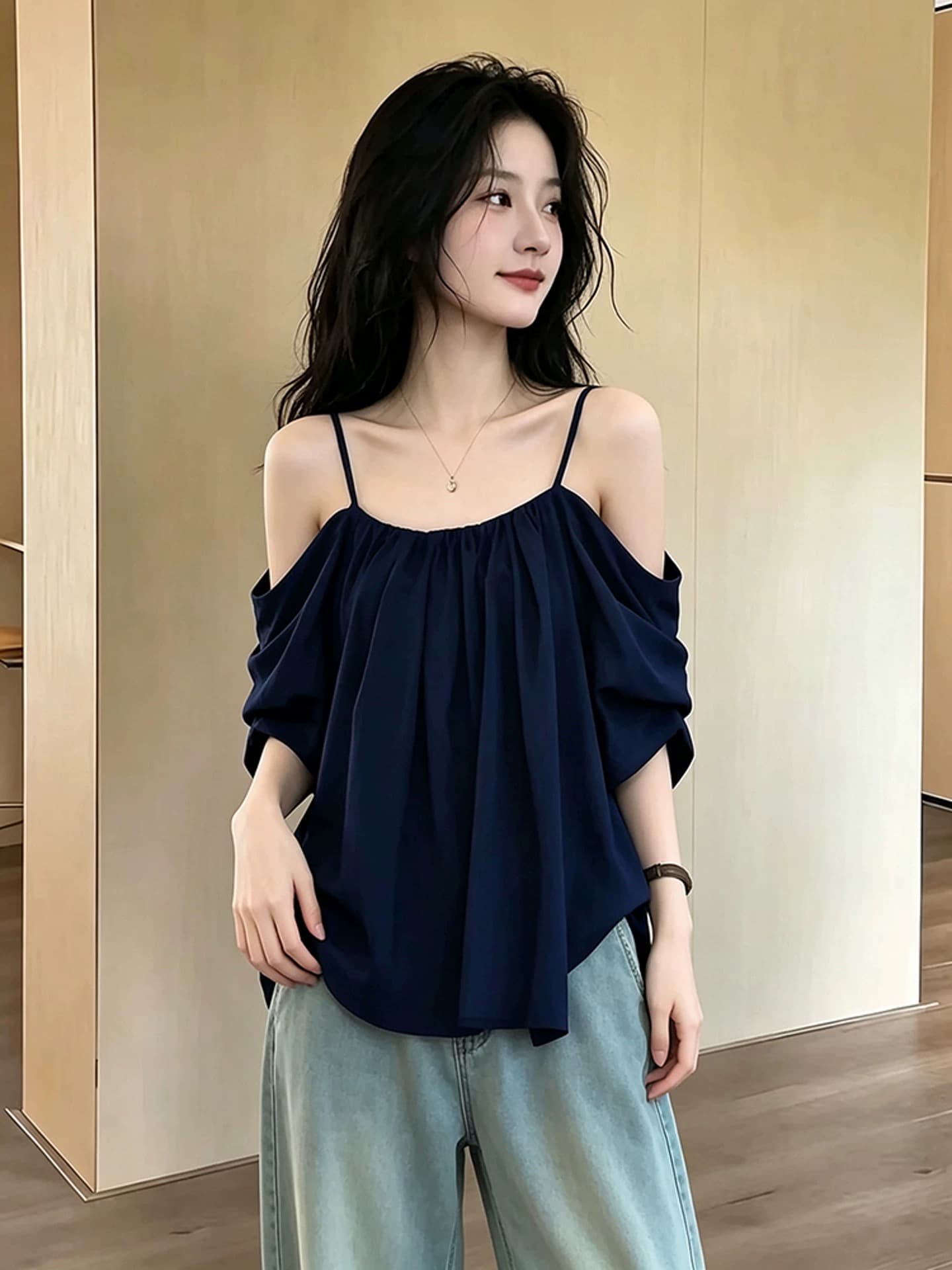 블루 색상 오프숄더 캐미솔 맨위 여성 이미지 2
