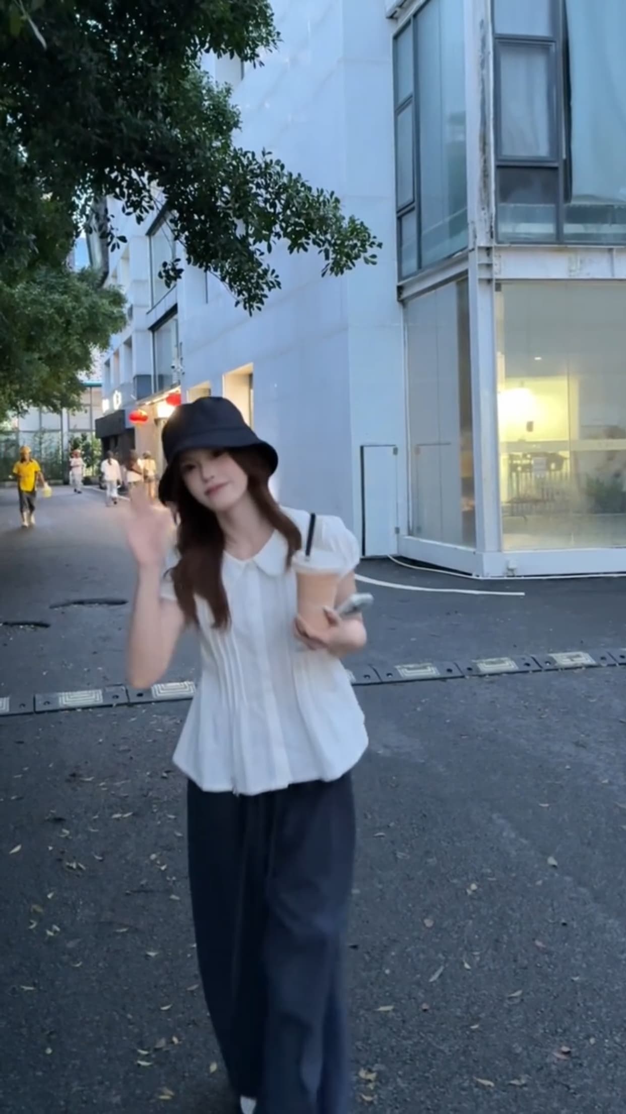베이비 칼라 플리츠 셔츠 맨위 여성 상세 이미지 4