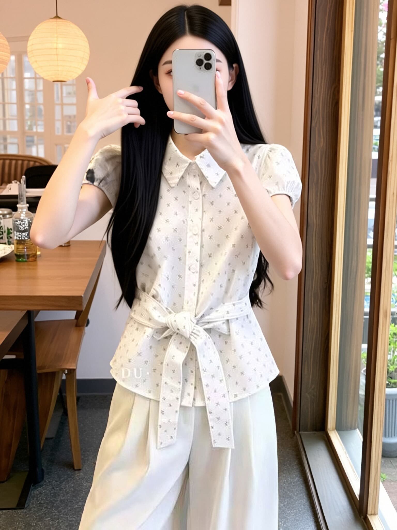 허리 수축 레이스업 거품 소매 셔츠 맨위 여성 상세 이미지 2