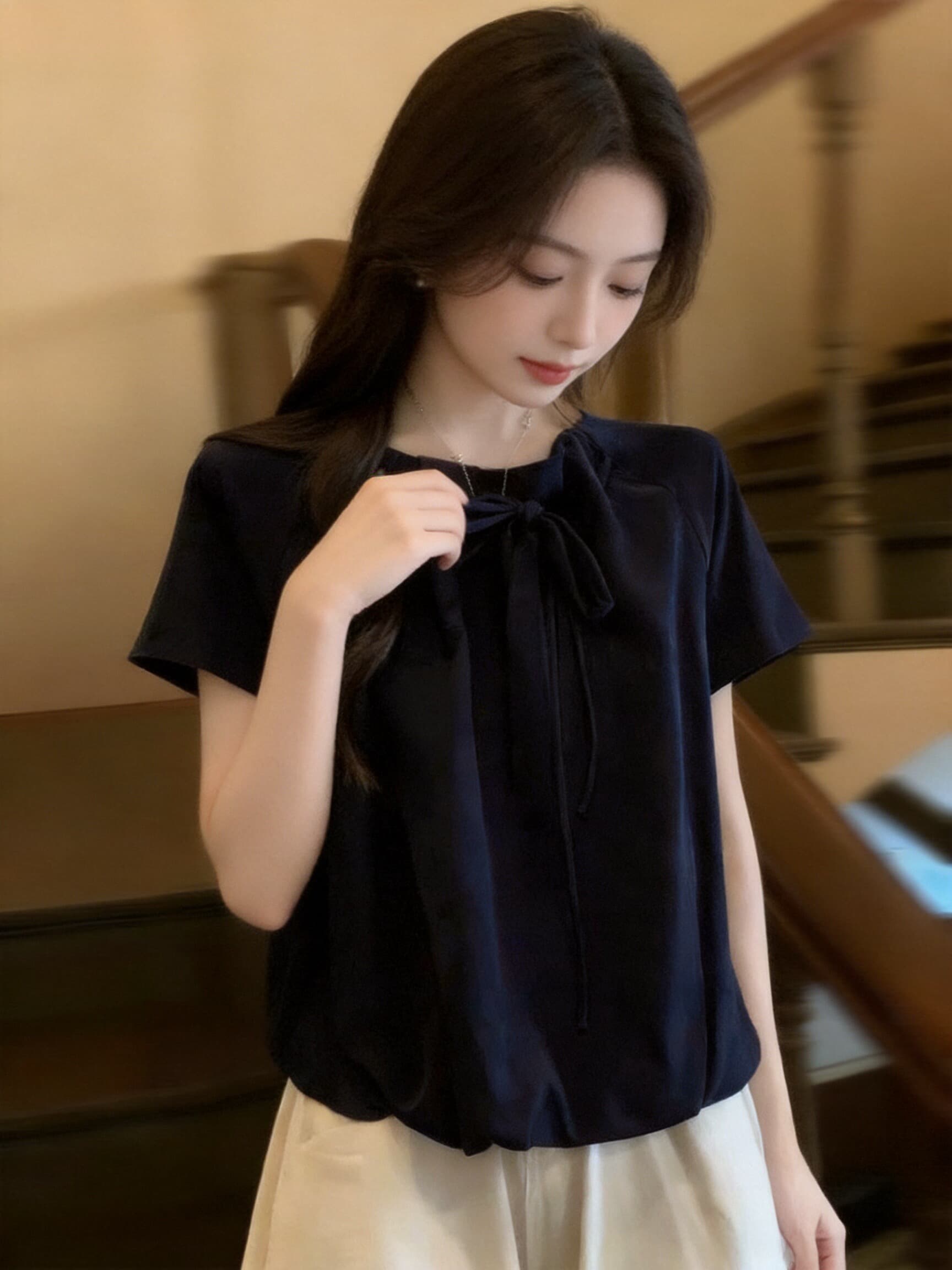 레이스업 꽃밭 맨위 여성 상세 이미지 5