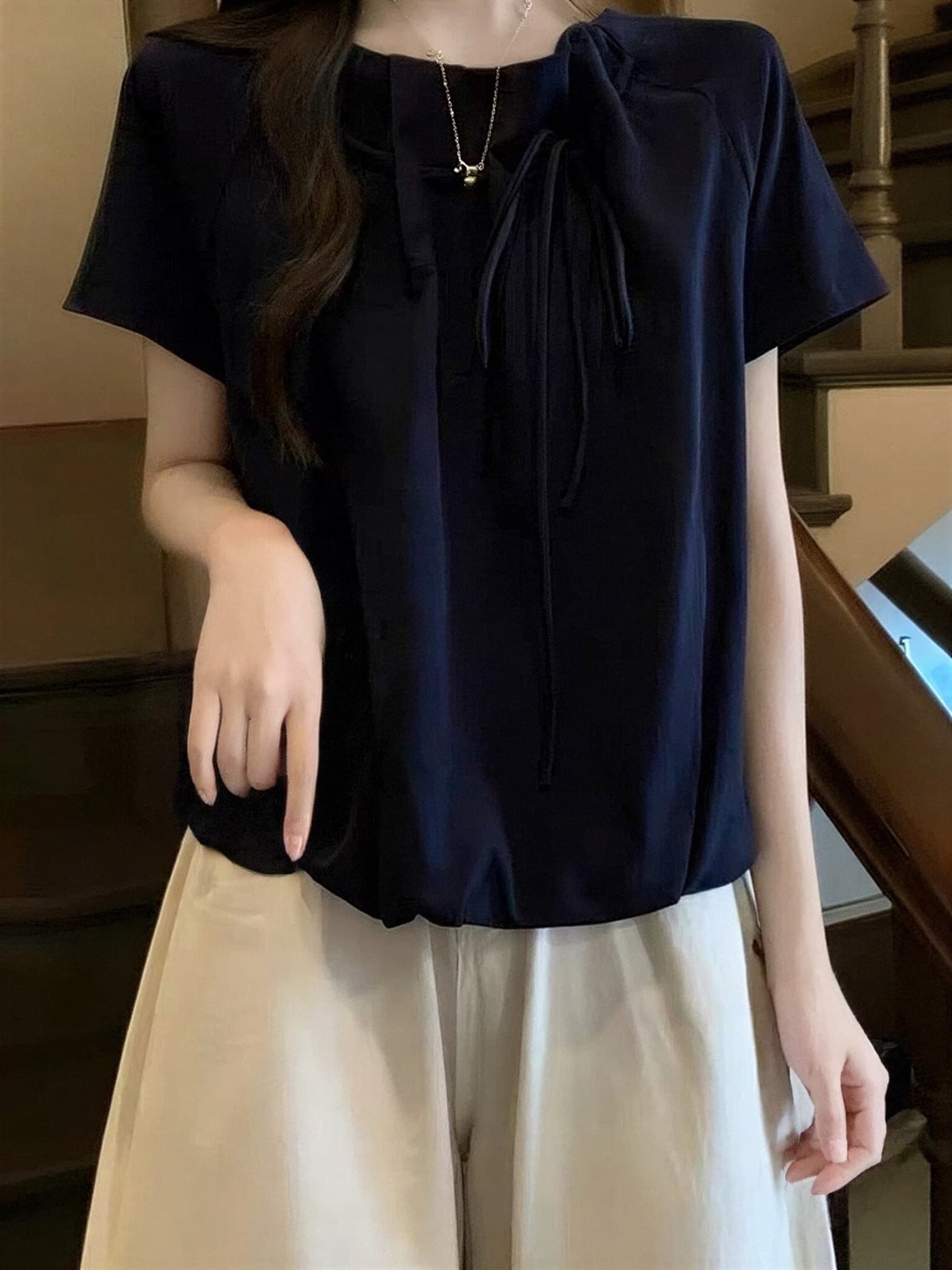레이스업 꽃밭 맨위 여성 상세 이미지 7