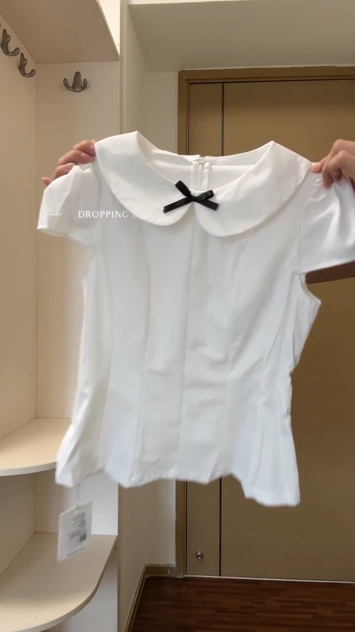 베이비 칼라 화이트 나비 매듭 맨위 여성 상세 이미지 8