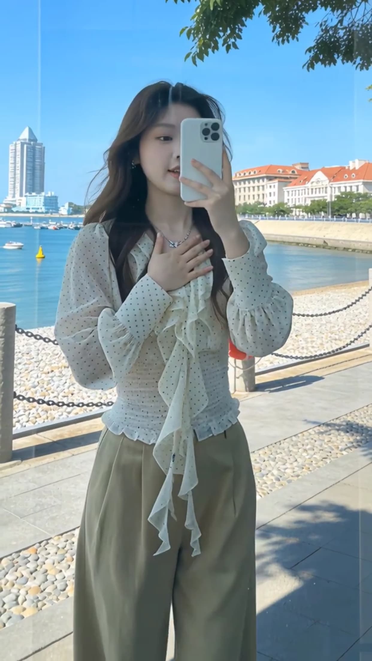 가을 도트 무늬 프릴 맨위 상세 이미지 5