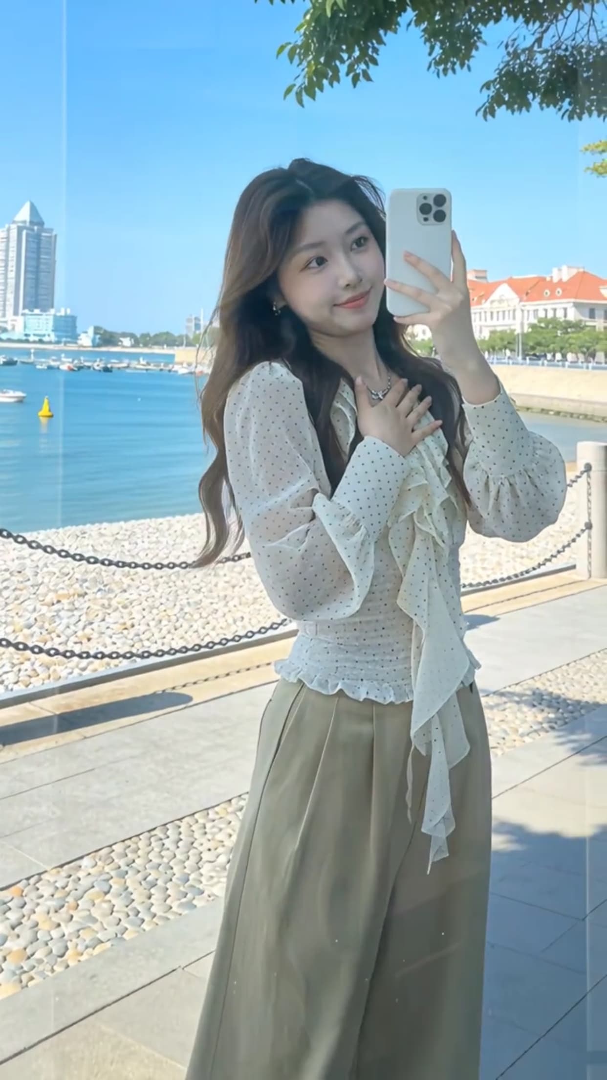 가을 도트 무늬 프릴 맨위 상세 이미지 6