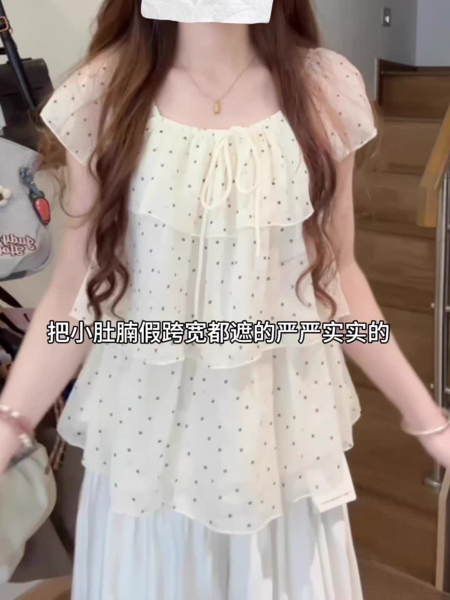 도트 무늬 레이스업 Feifei 소매 맨위 상세 이미지 4