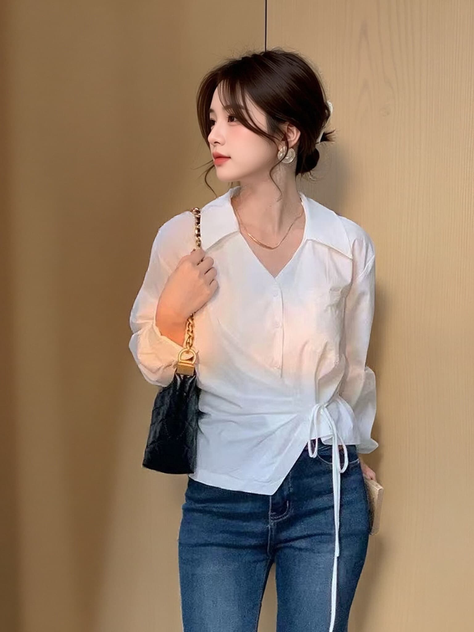 가을 레이스업 몸매 가꾸기 흰 셔츠 맨위 상세 이미지 6