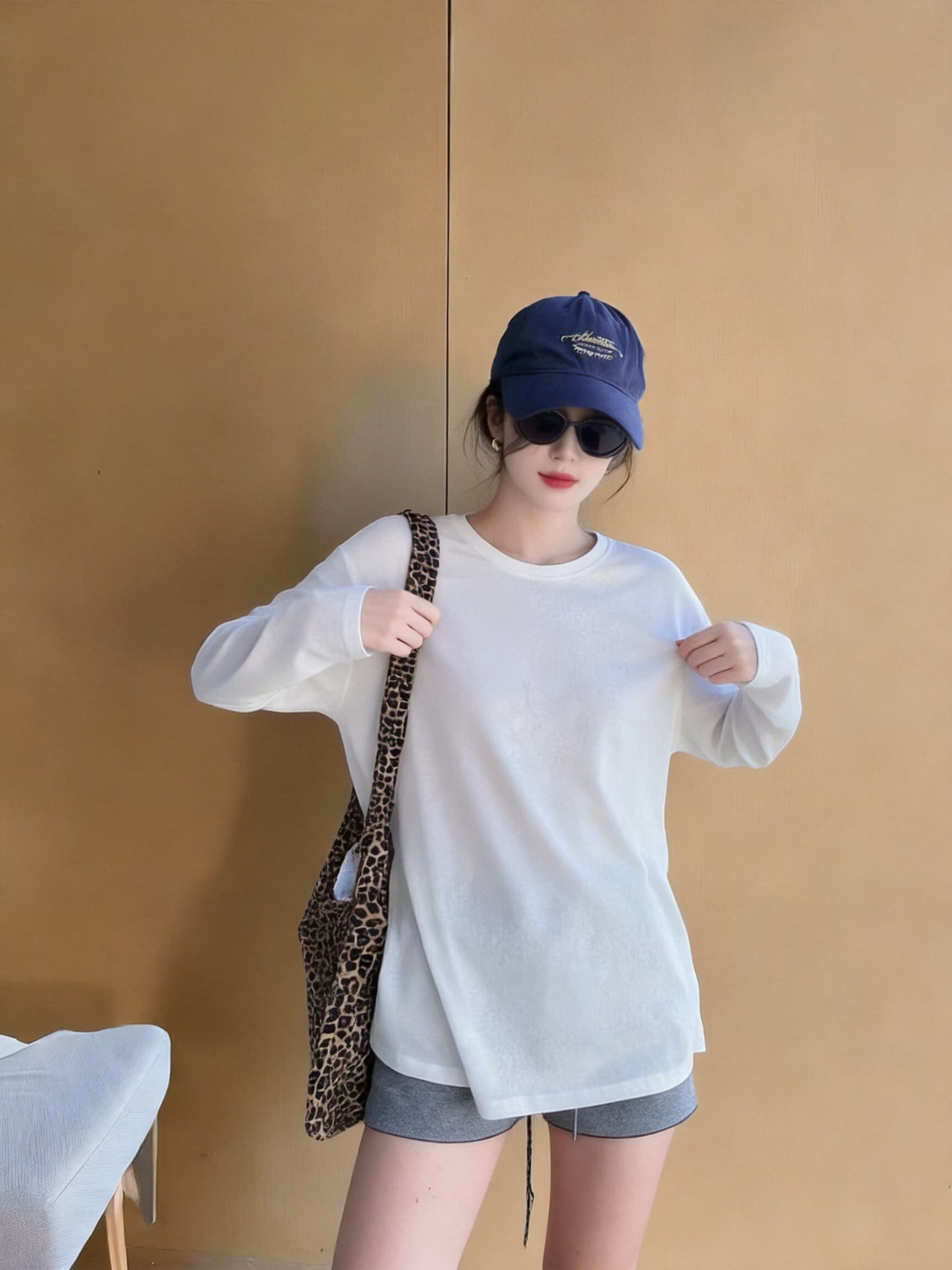 가을 기초 라운드 넥 풀오버 기본 셔츠 이미지 2