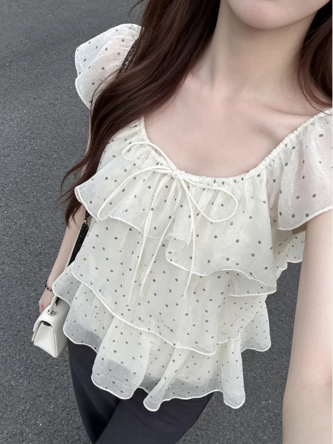 도트 무늬 레이스업 Feifei 소매 쉬폰 블라우스 이미지 4