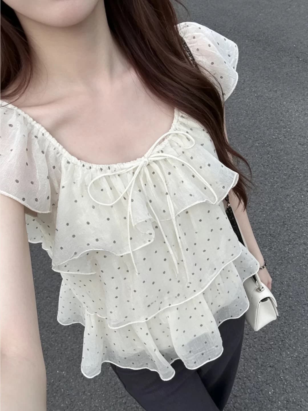 도트 무늬 레이스업 Feifei 소매 쉬폰 블라우스 상세 이미지 5