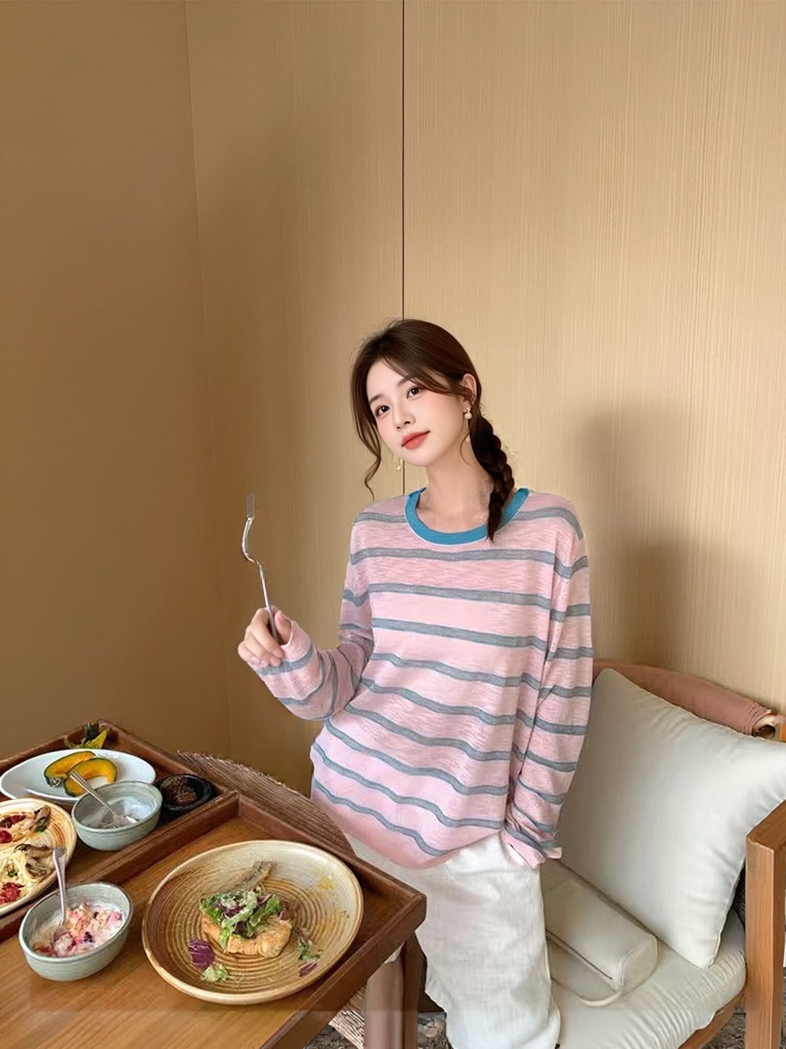 가을 배색 스트라이프 블라우스 맨위 상세 이미지 2